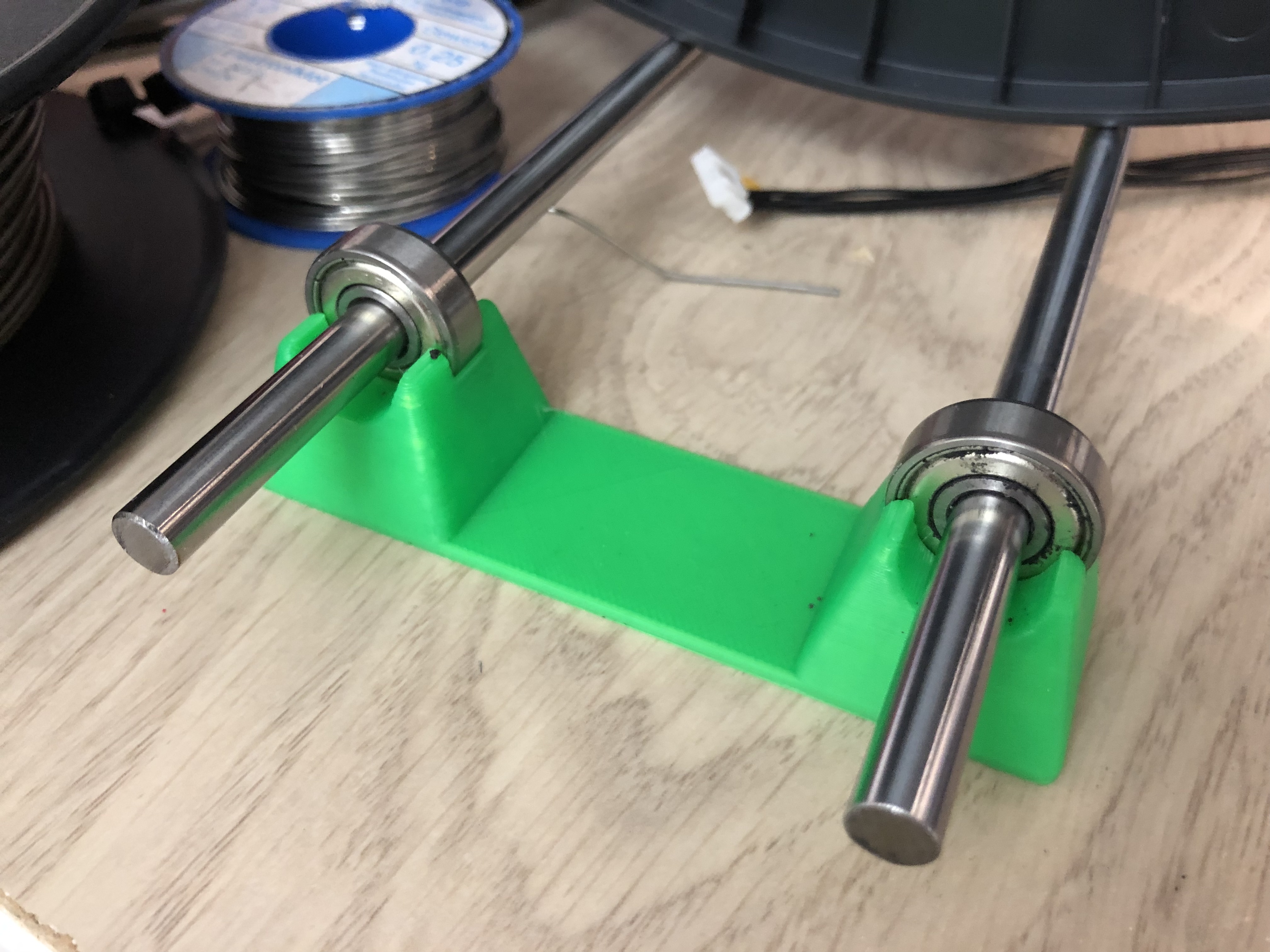 Simpler Rollenhalter