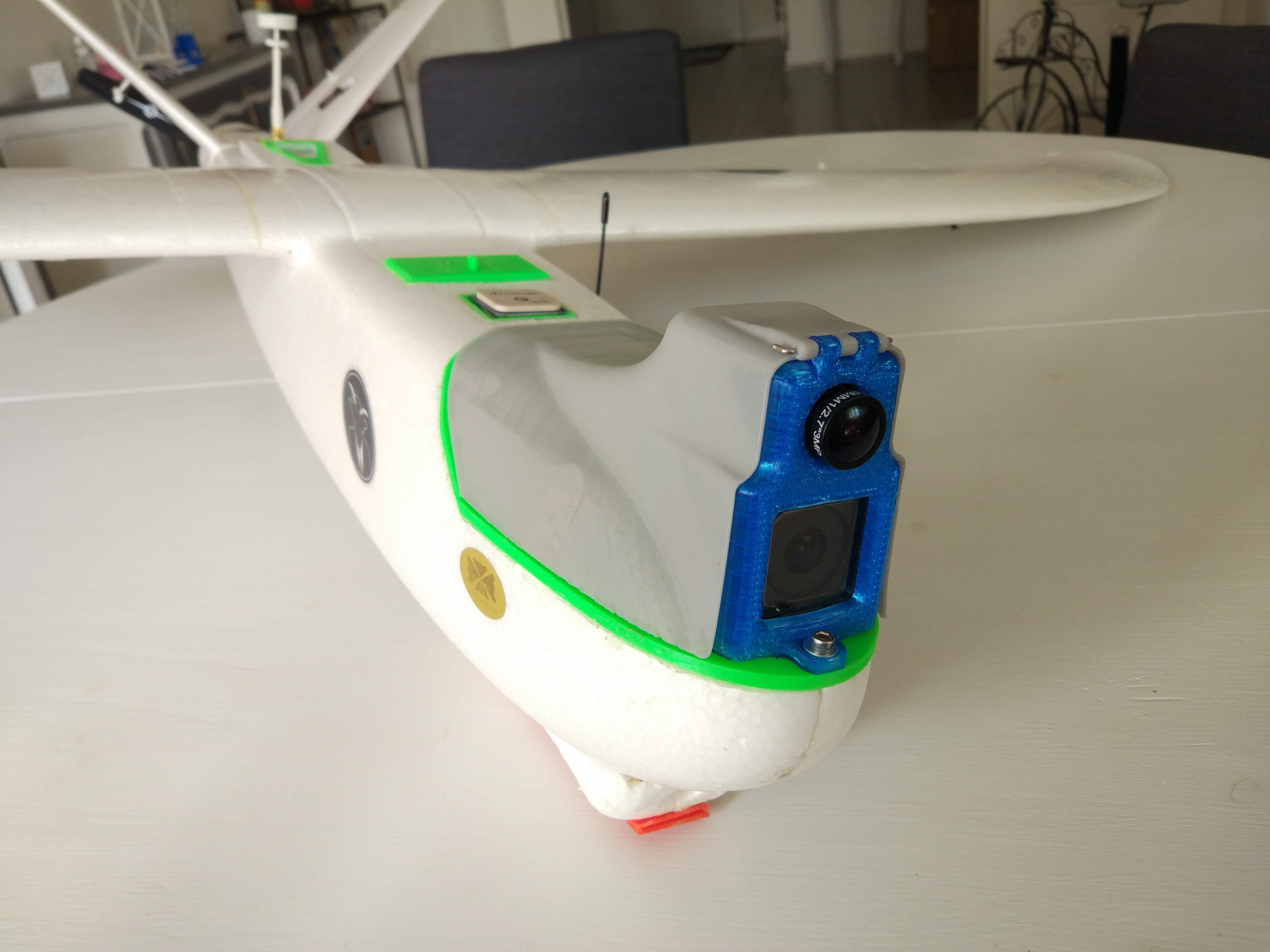 Mini Talon gopro session 5 / foxeer predator POD