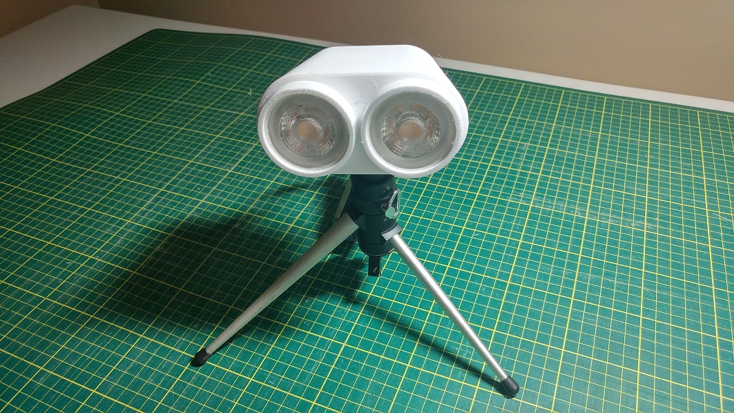 Wall-e LED Utility Light