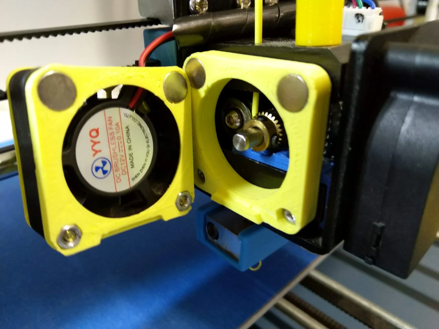 Anet A8 Easy Magnetic Extruder Access Mod (8x2 mm magnets)