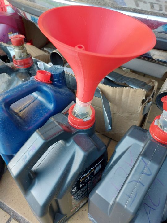 Oil Canister Funnel - Trichter für Ölkanister