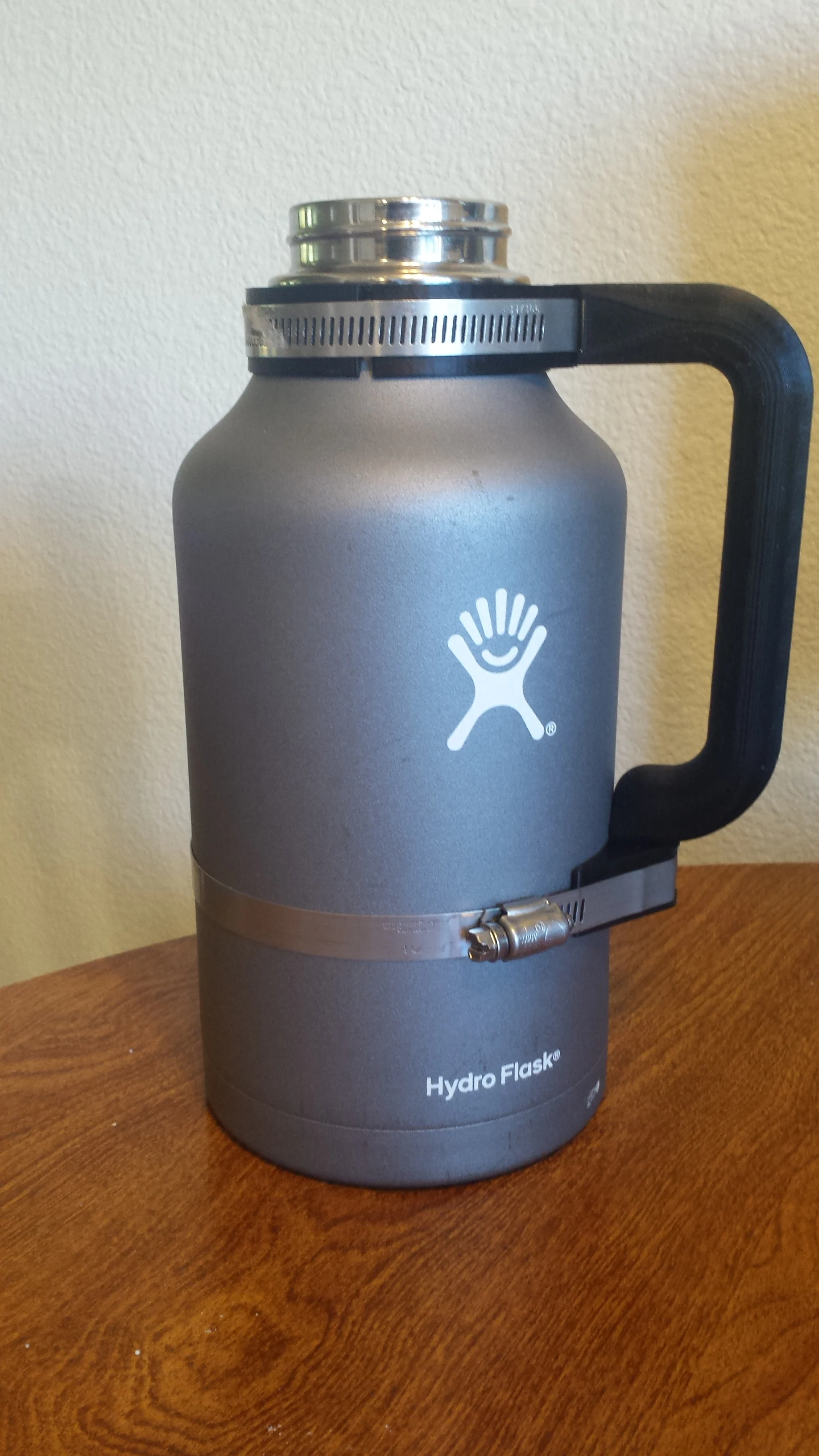 64oz Vacuum Flask Growler Handle