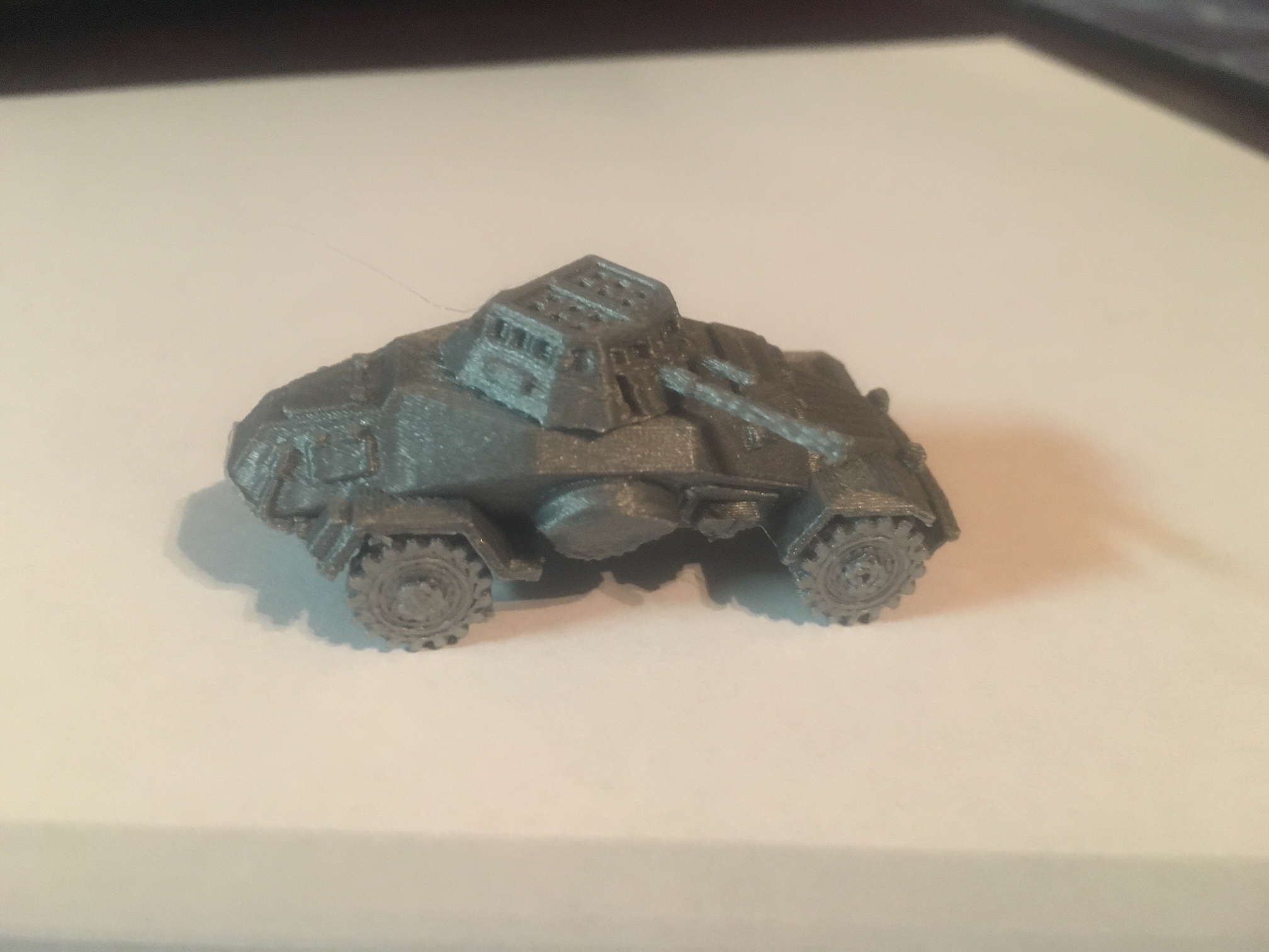 SdKfz 222 (2cm) 1/100