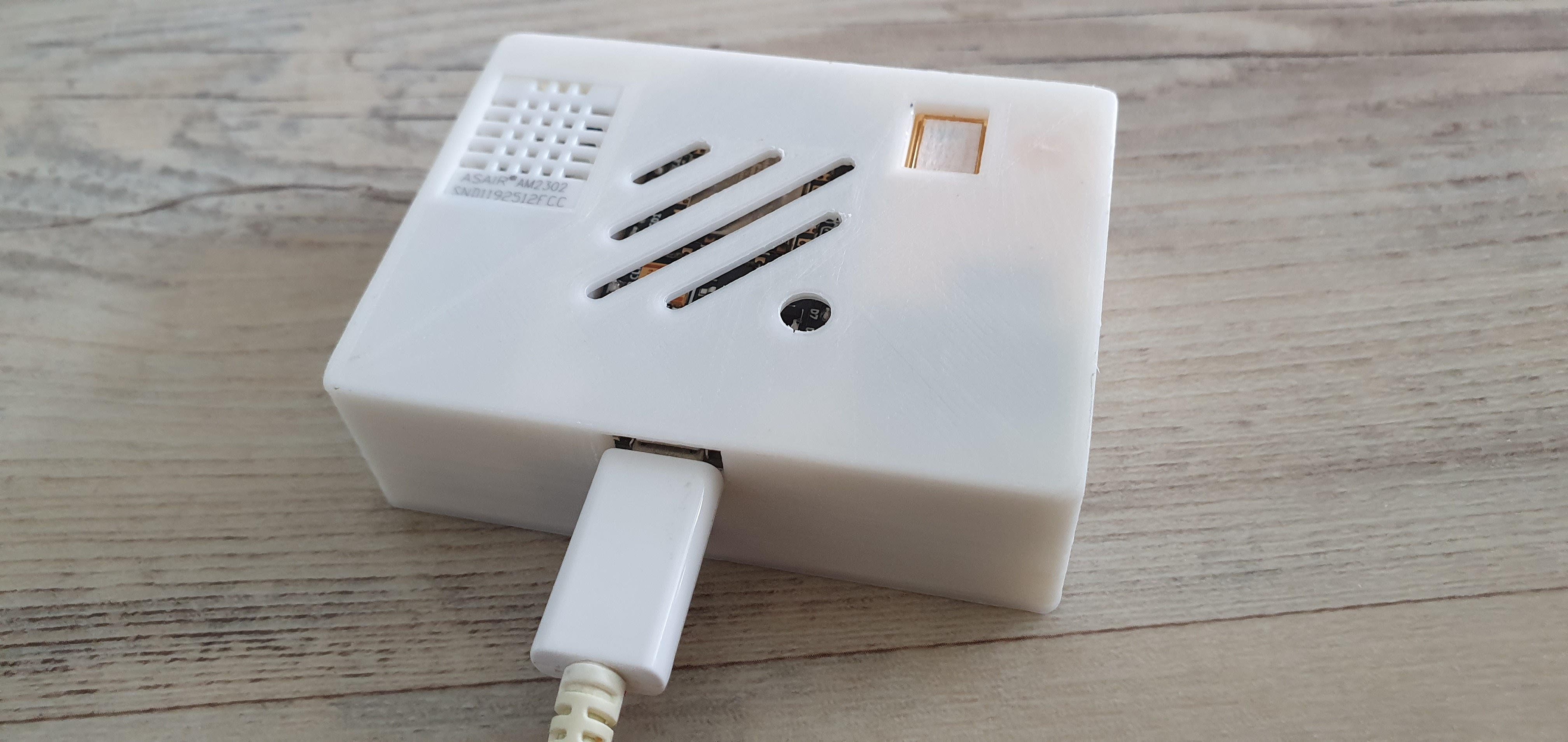 NodeMCU DHT22 MH-Z19 Housing