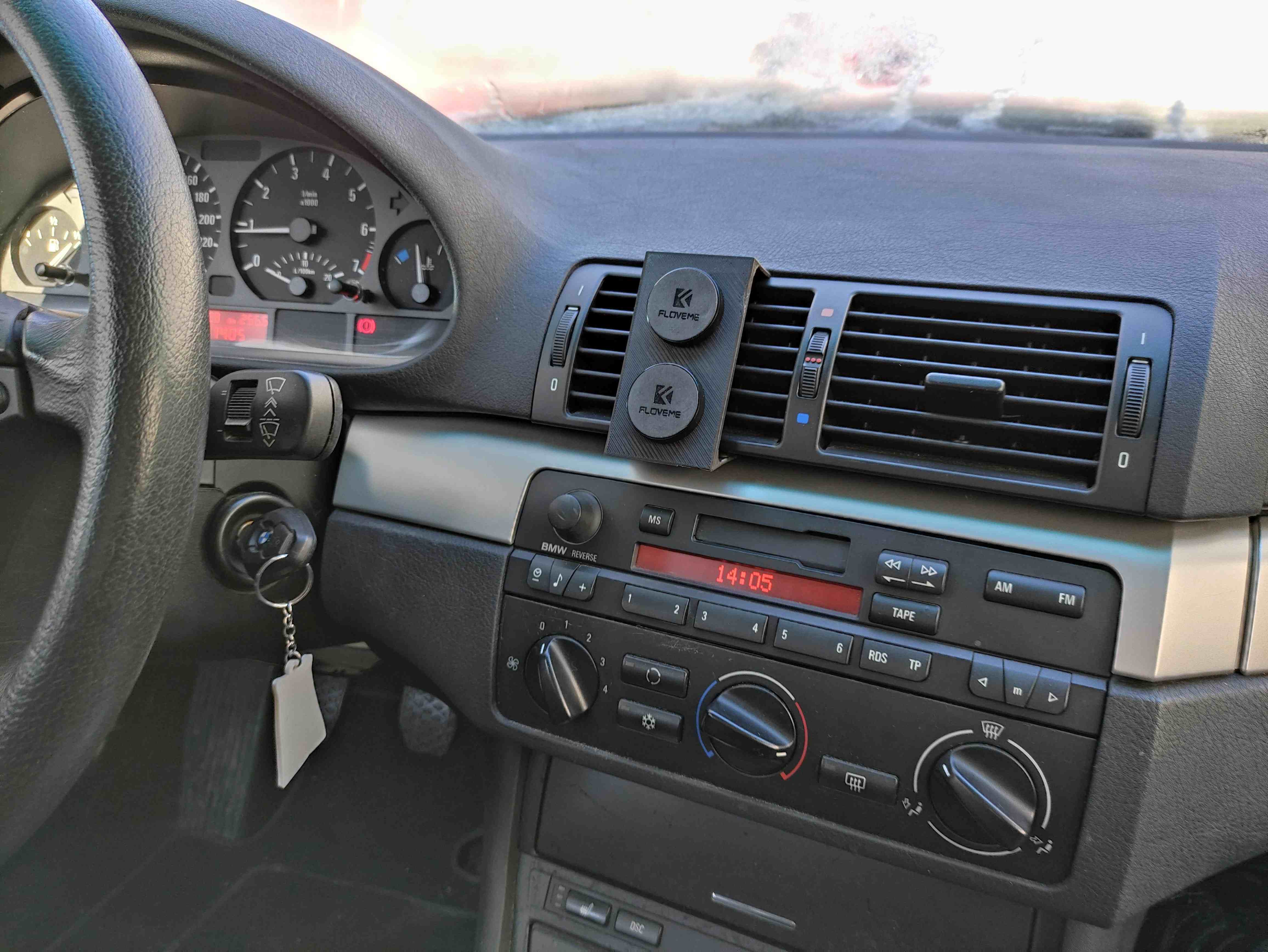 BMW e46 airvent smartphone holder