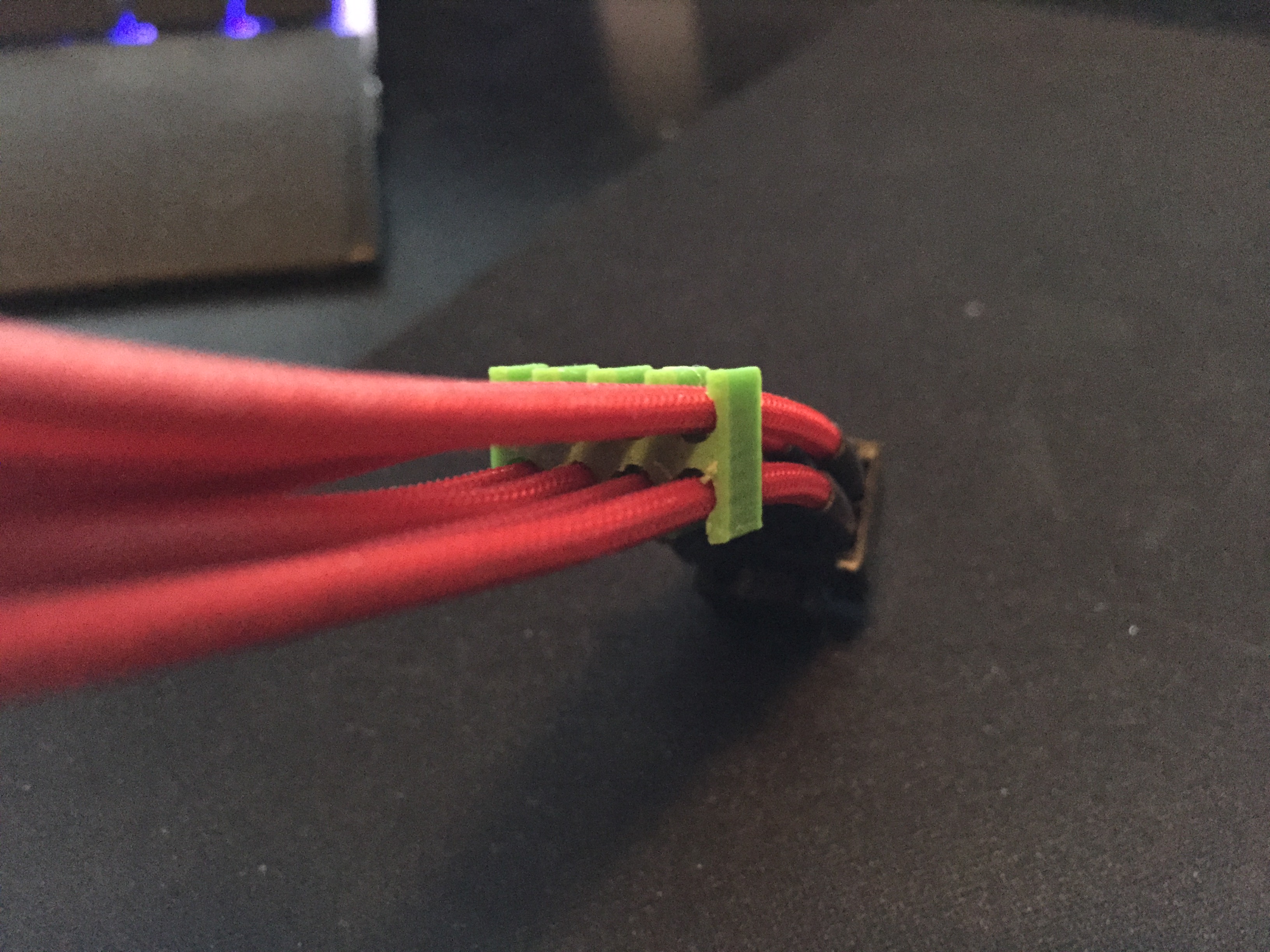 PSU cabel managment