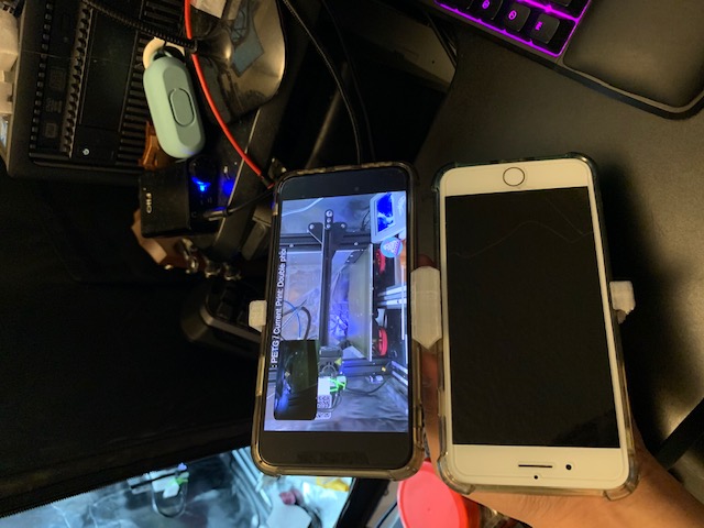 The Gaming System - Adjustable dual phone/console holder
