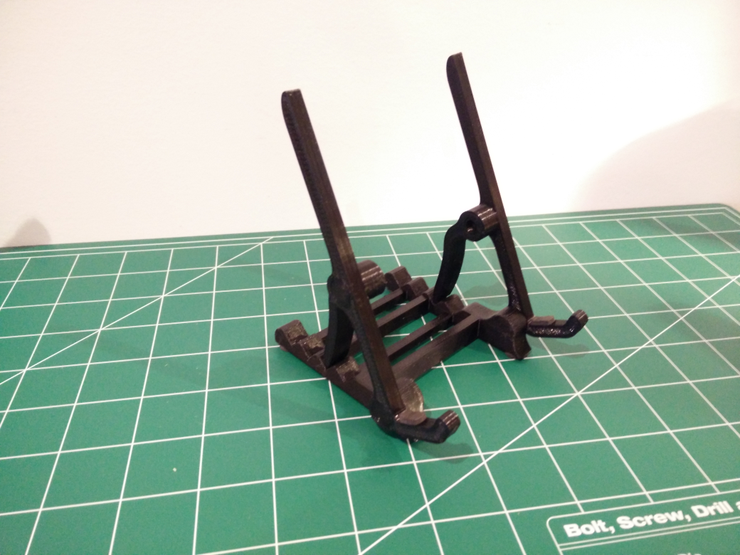 Robust Adjustable Tilt Tablet Stand (no screws remix)