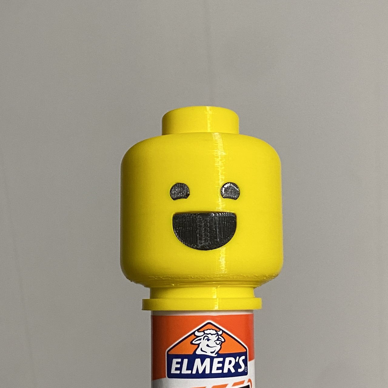 Glue stick cap (Lego inspired)