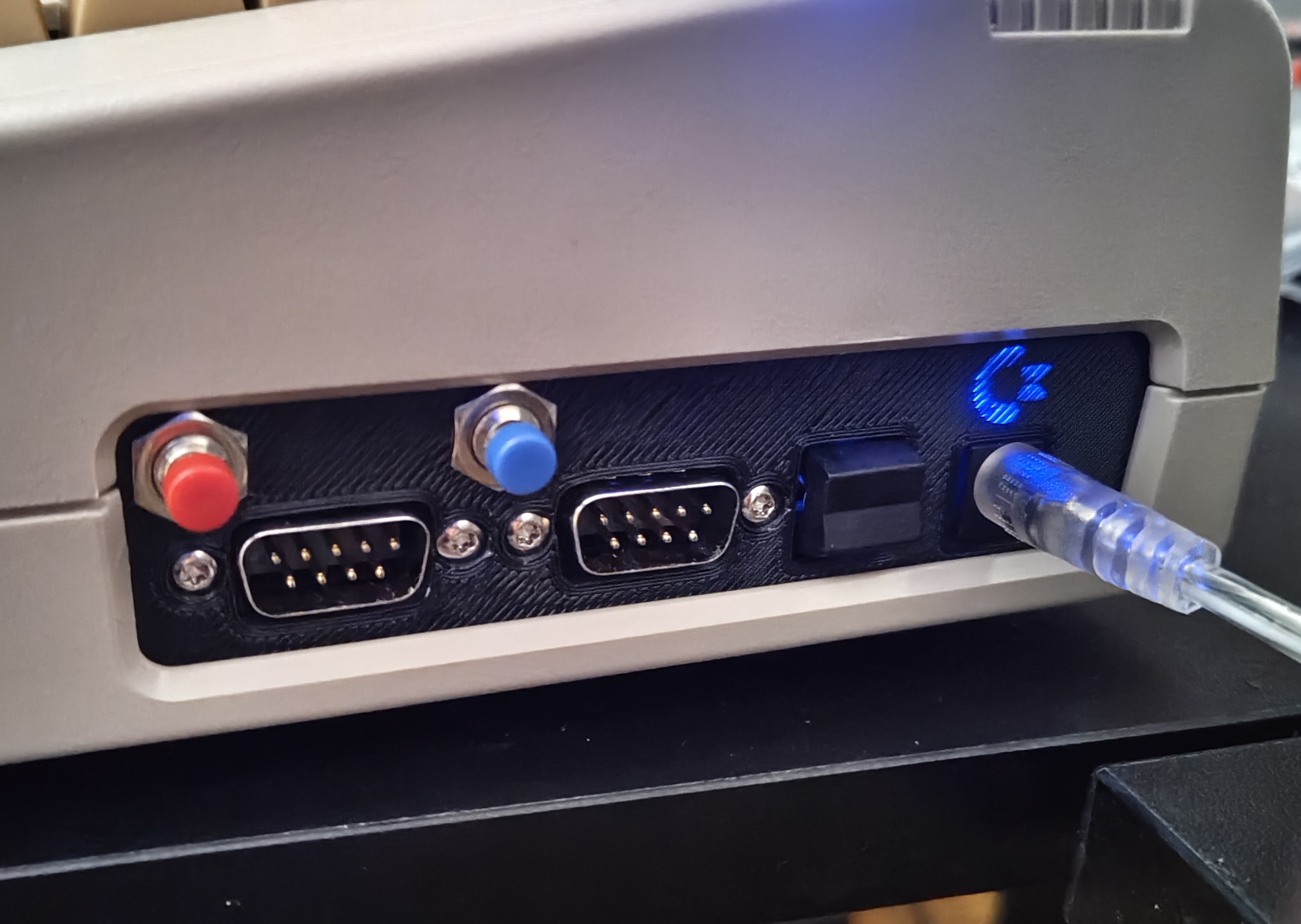 C64 Ultimate right side bracket