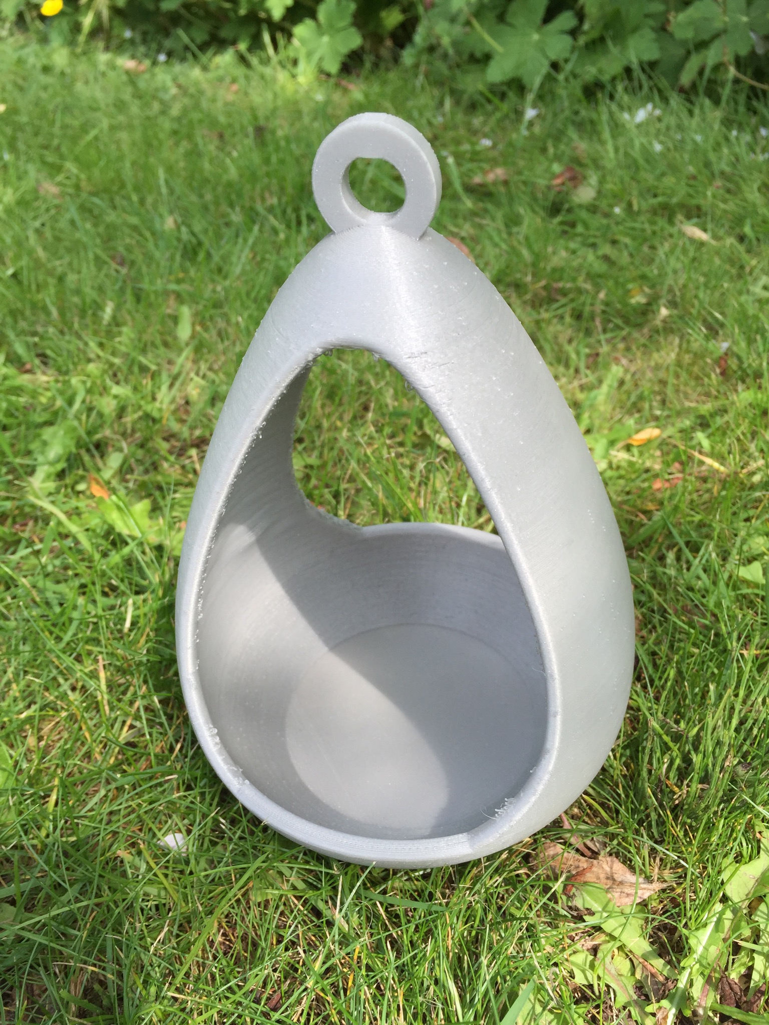Bird feeder