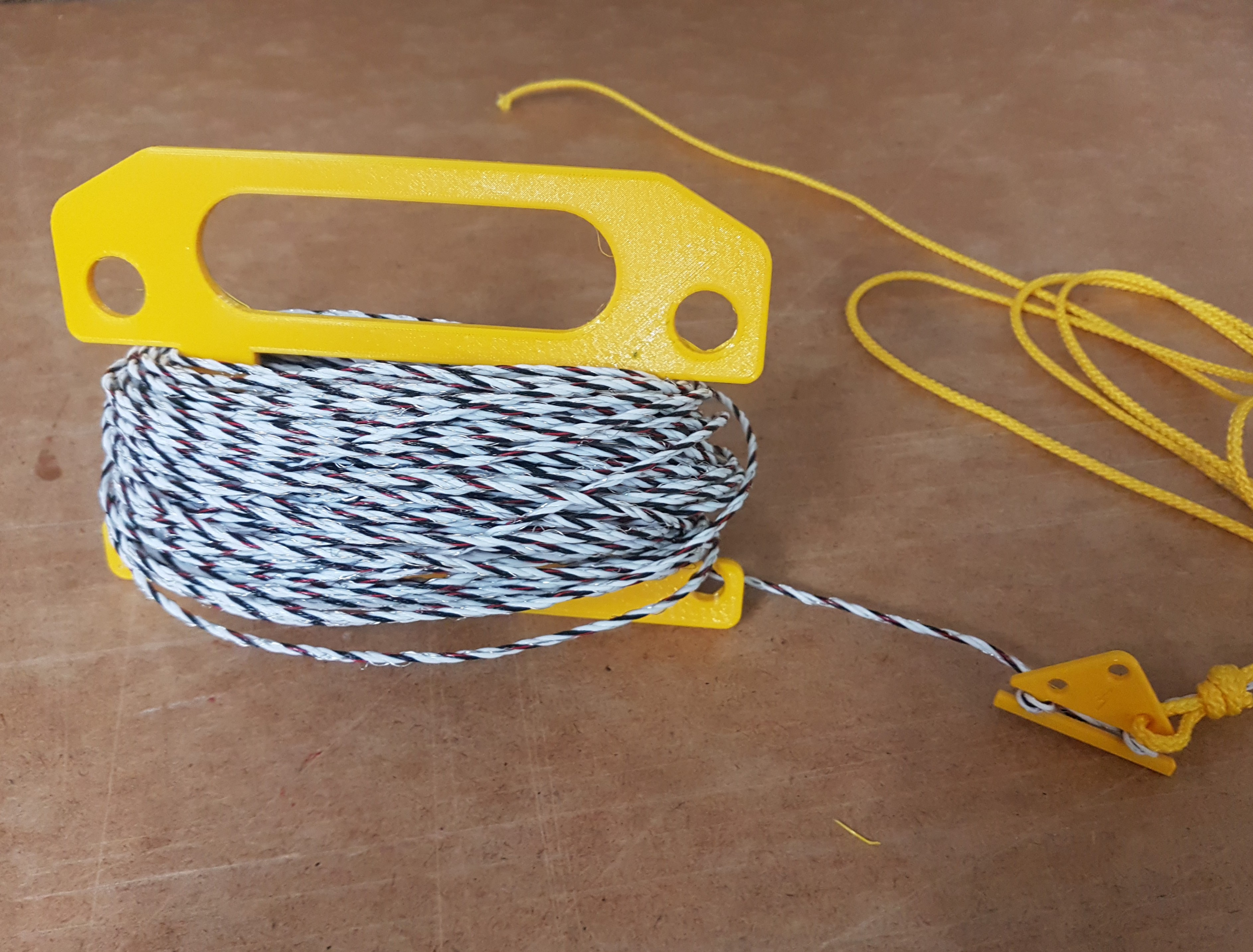 Antenna Wire Reel (fits 40m Electric Fence Wire)