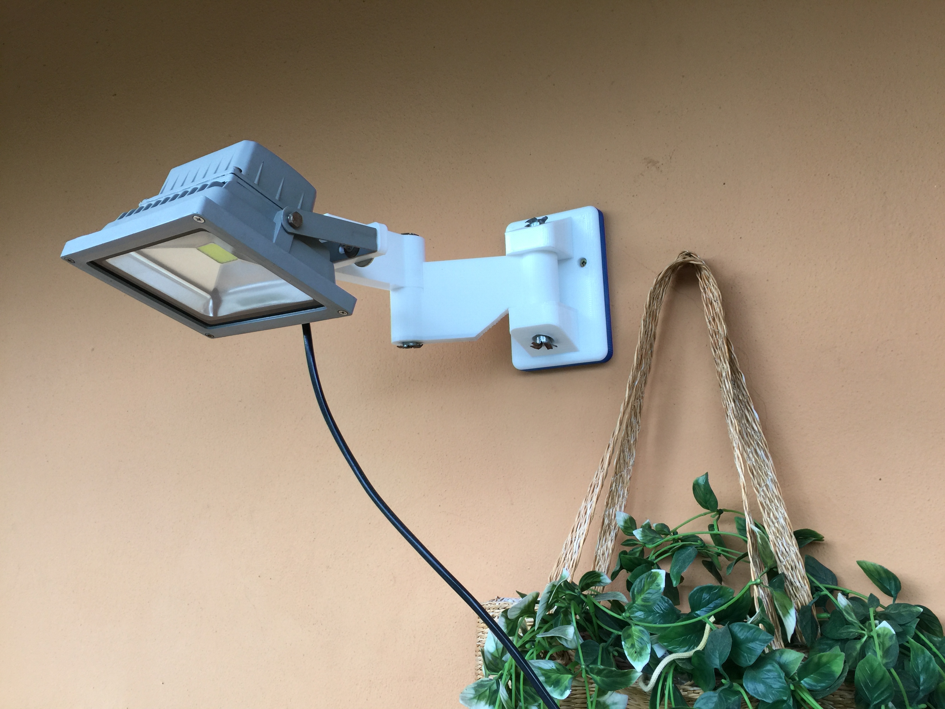 modular folding arm to outer lighthouse - Braccio componibile a muro pieghevole per faretto led