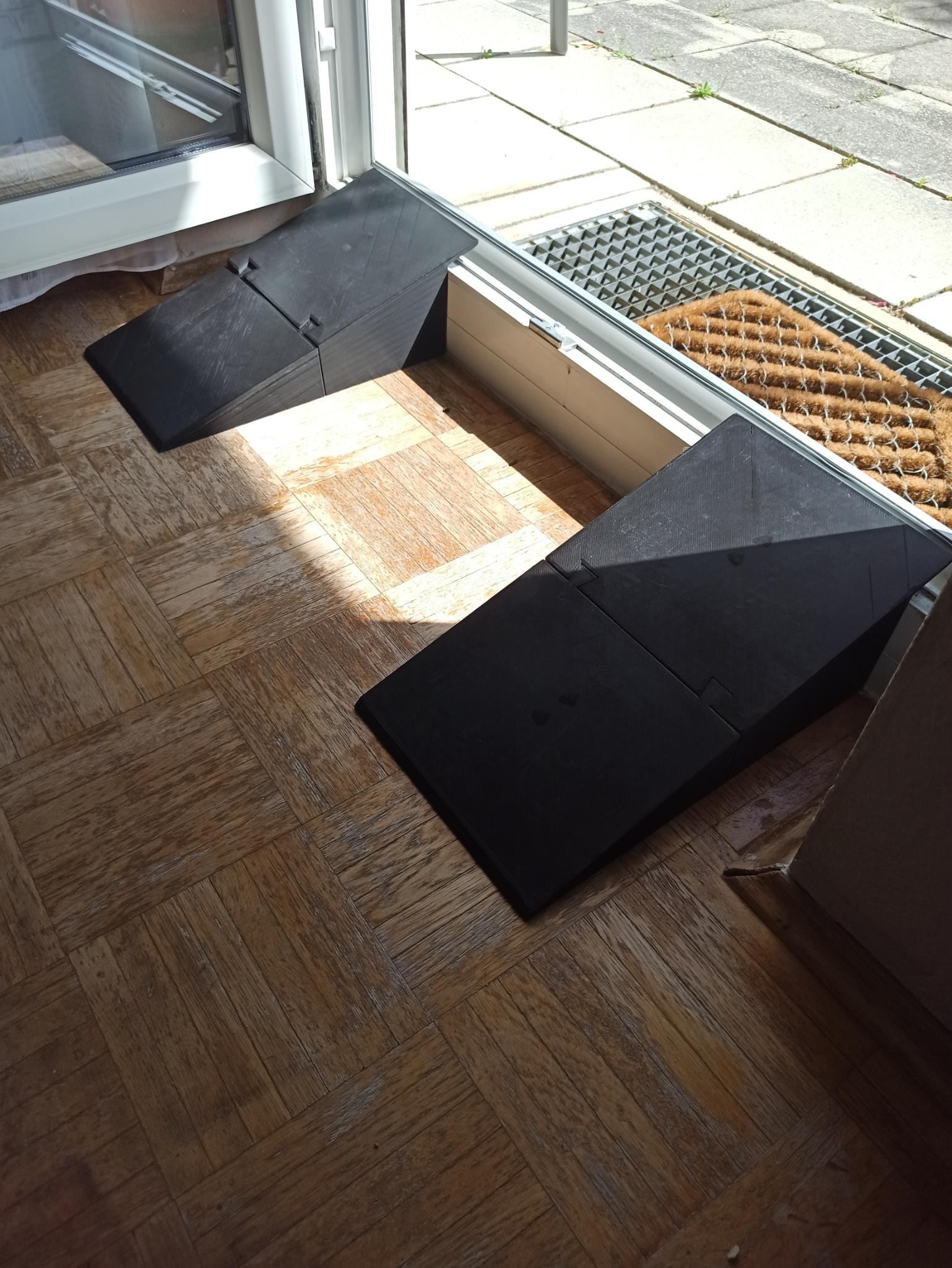 Rollstuhlrampe fuer hohe Schwellen