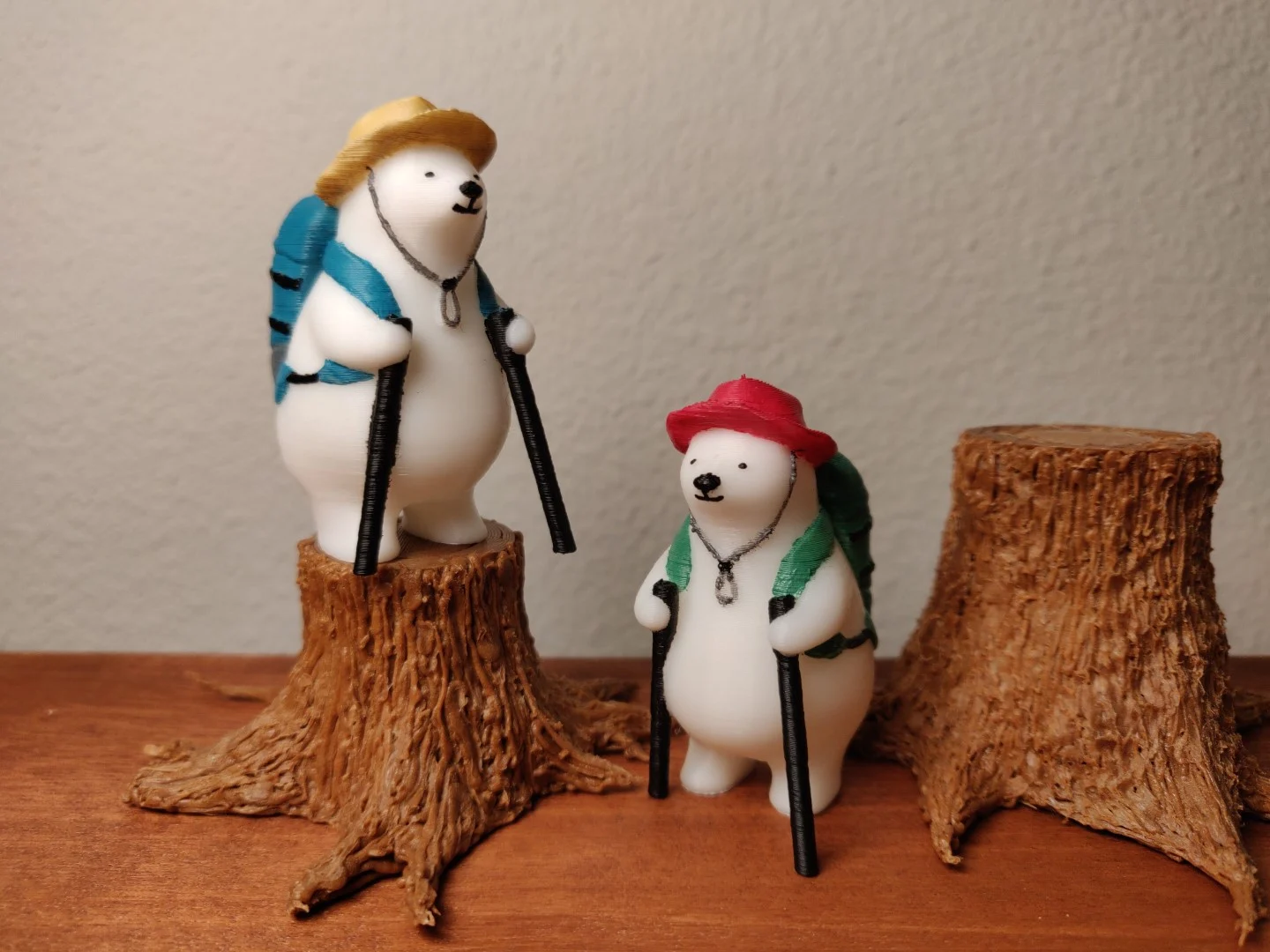 KUMATY : Trekking Polar Bear