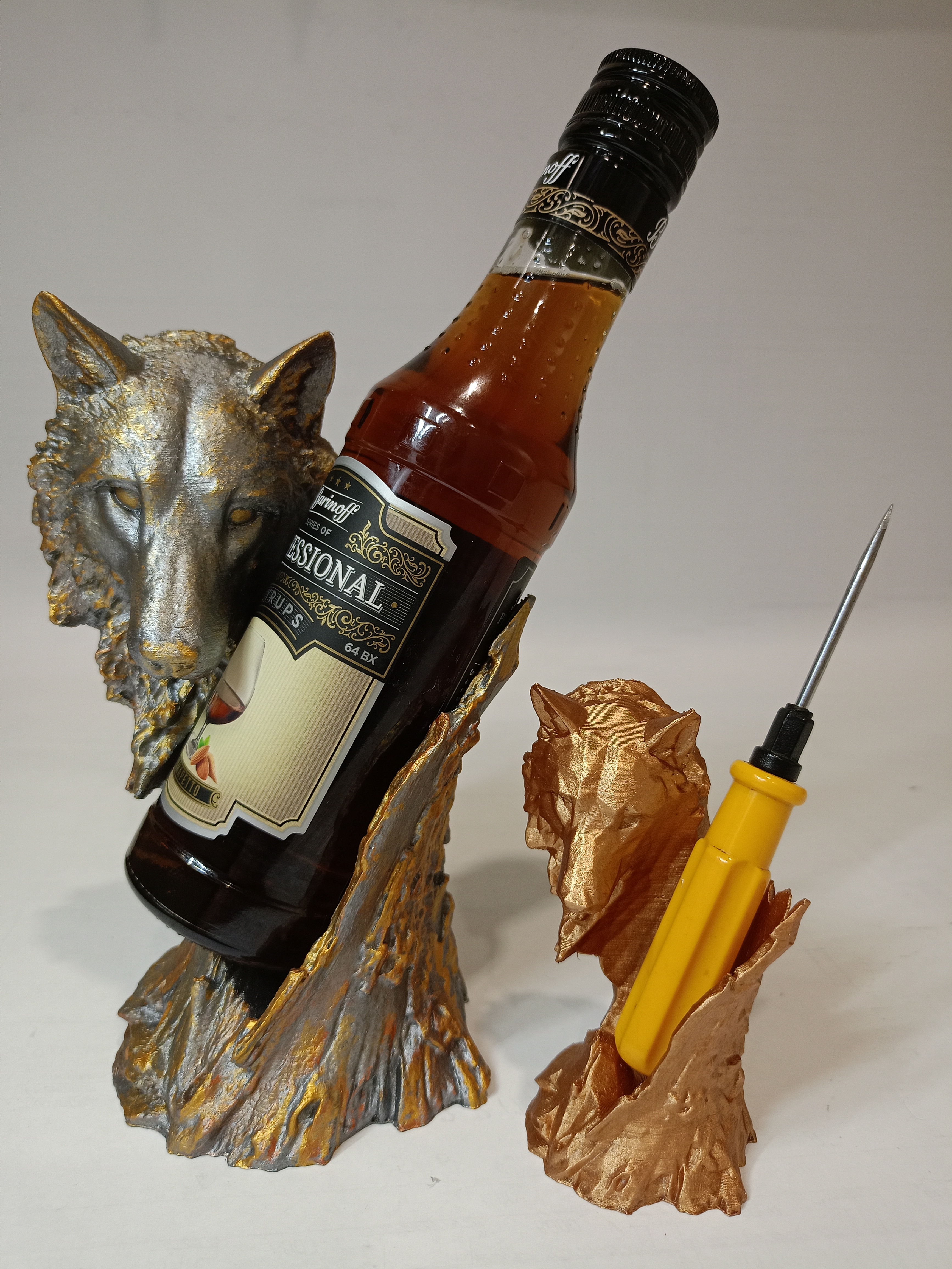 Bottle holder "wolf"