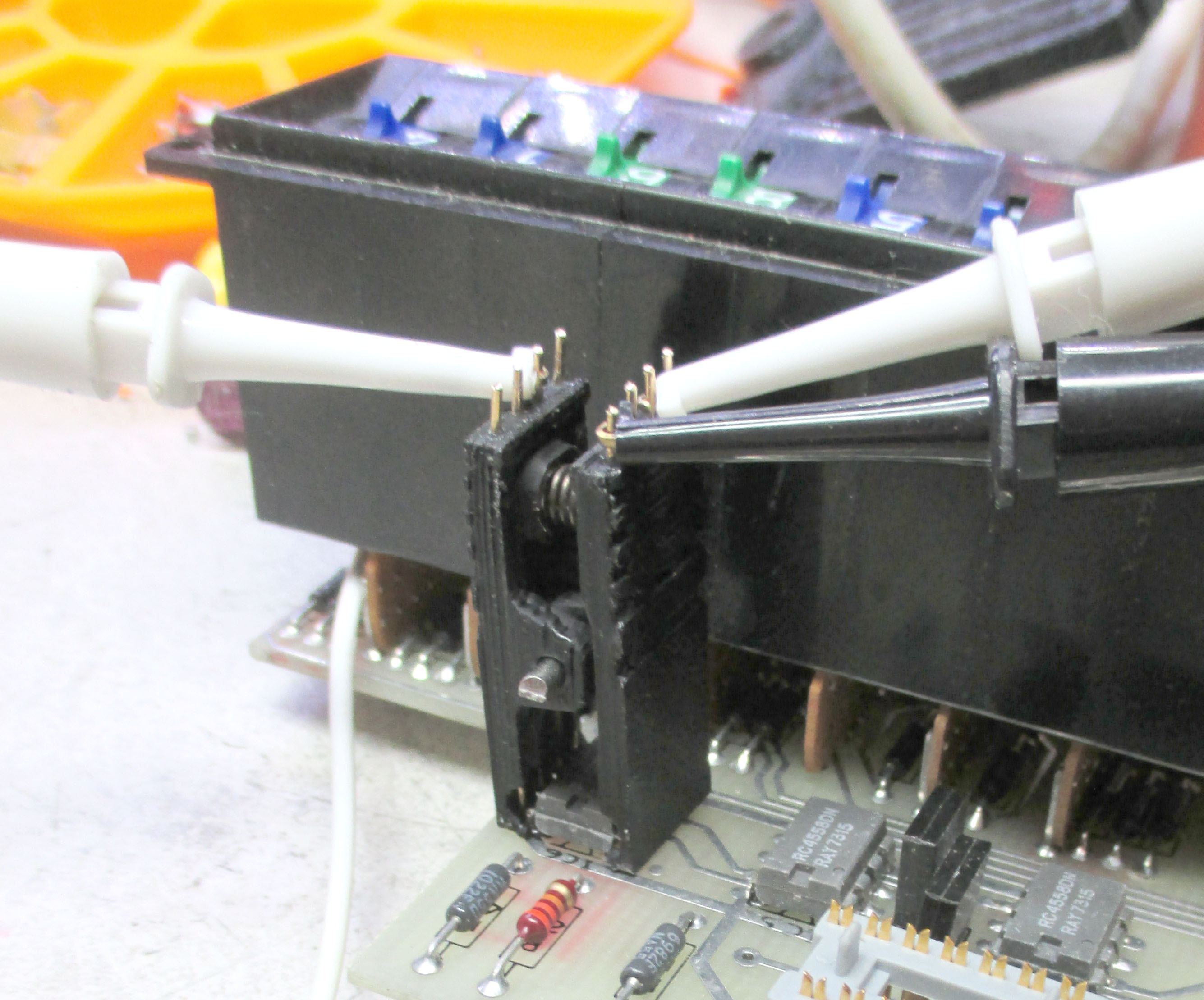 DIP chip clip