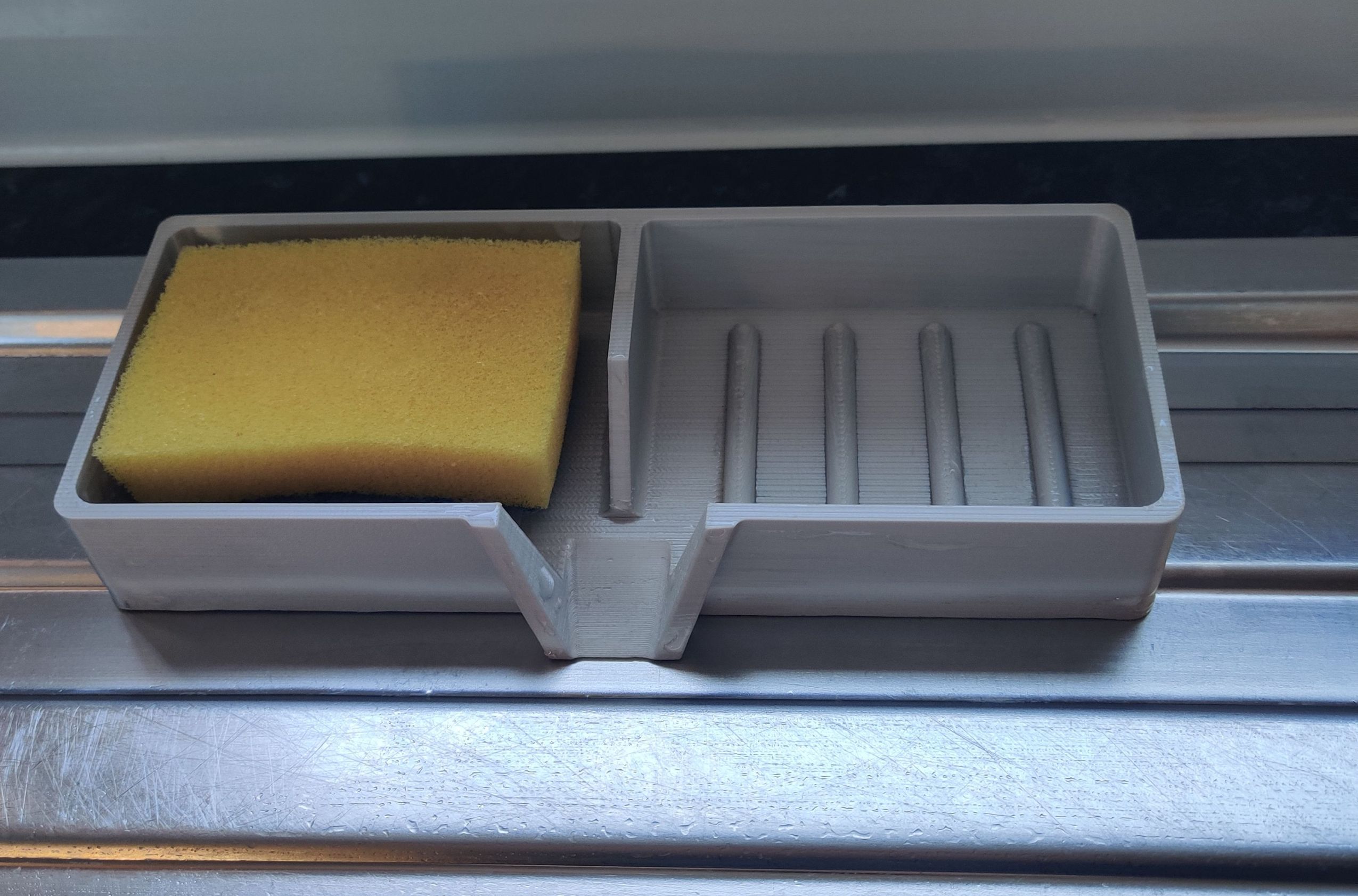 Sponge dryer