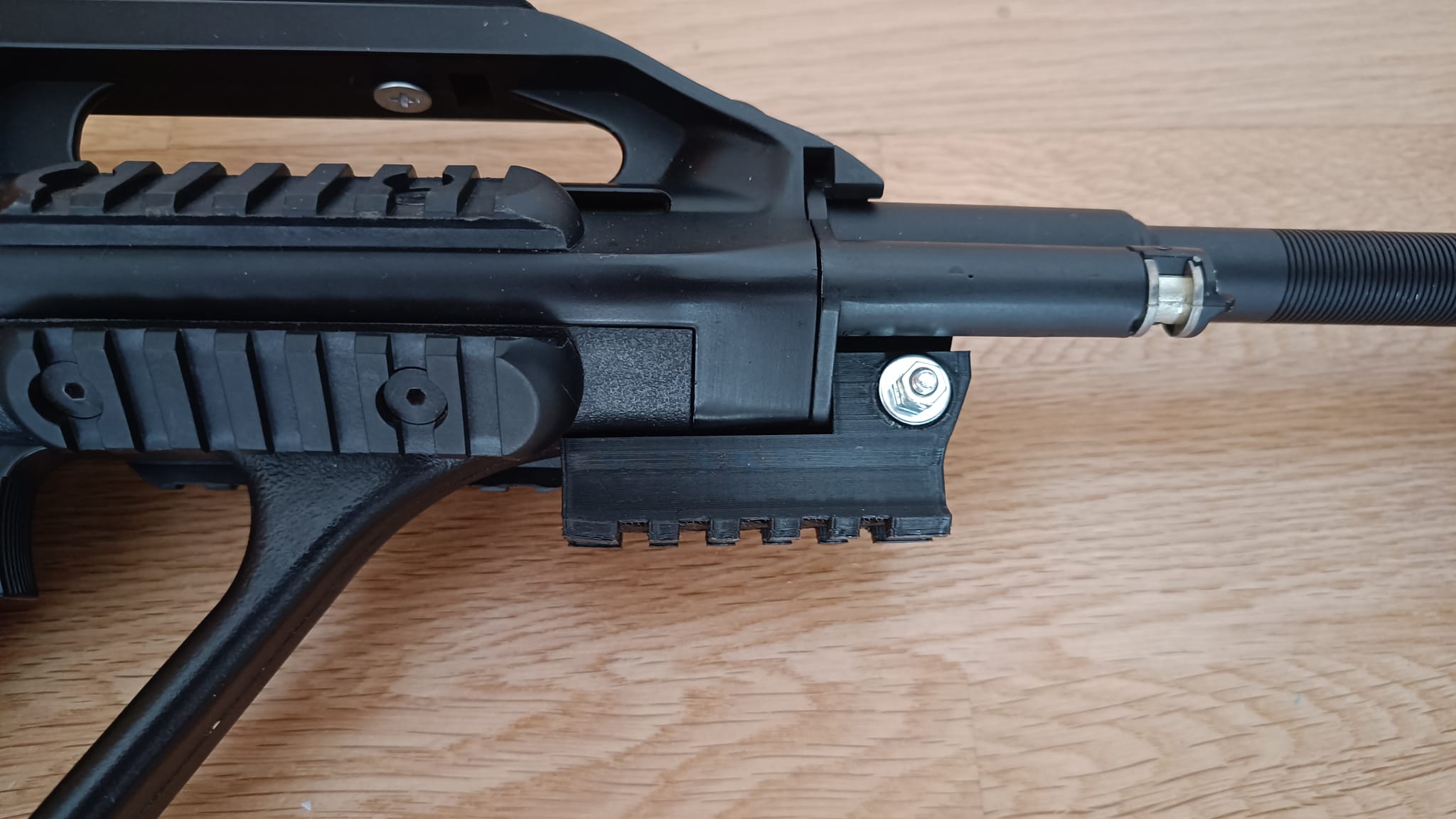 AUG Ris for Handle