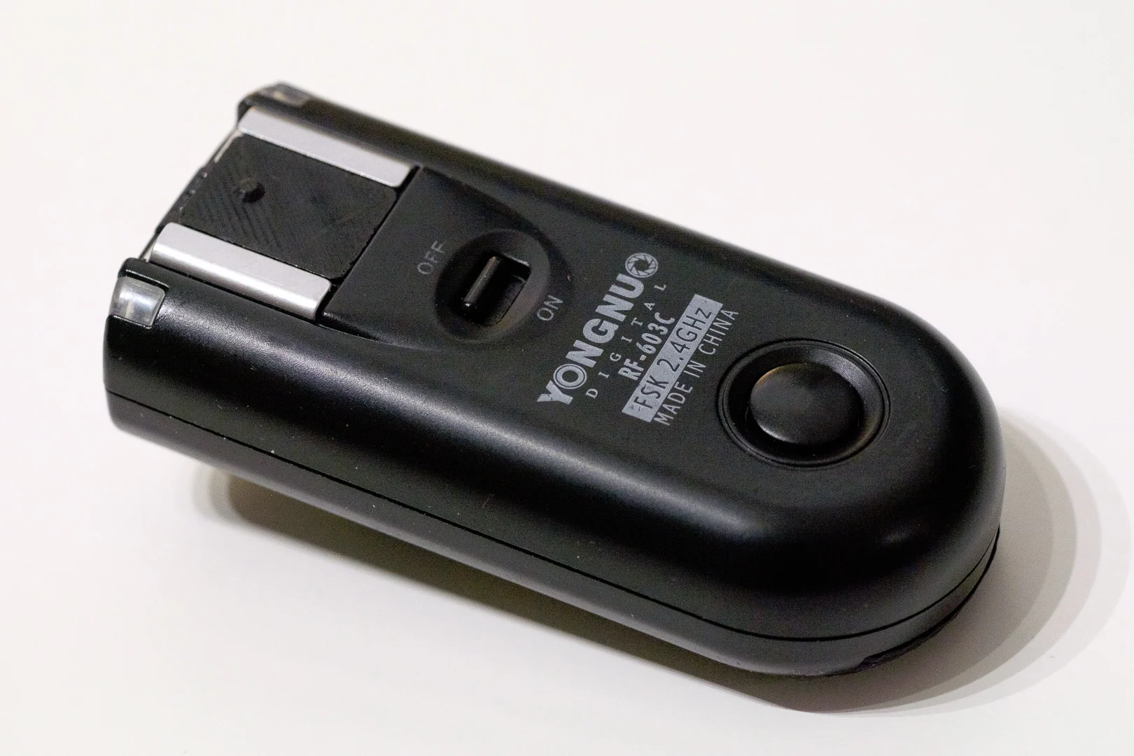 Yongnuo RF-603 battery cover
