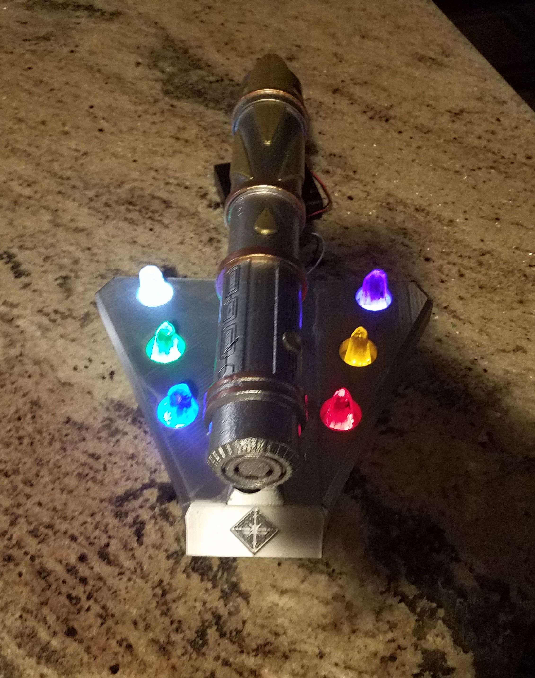 Savi's Lightsaber stand and Kyber Crystal Display