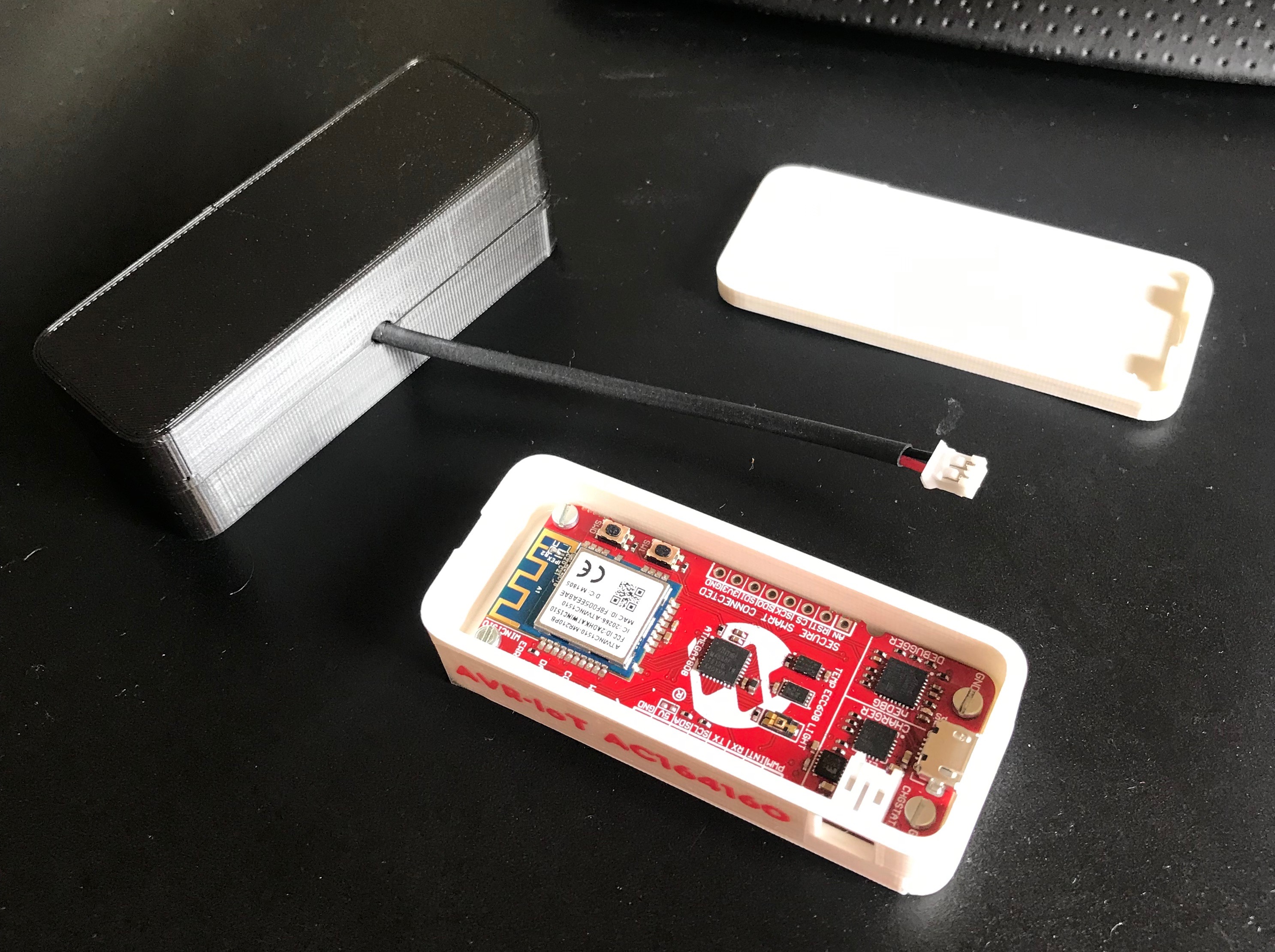 Microchip IoT Demokit (AVR-IoT, PIC-IoT)