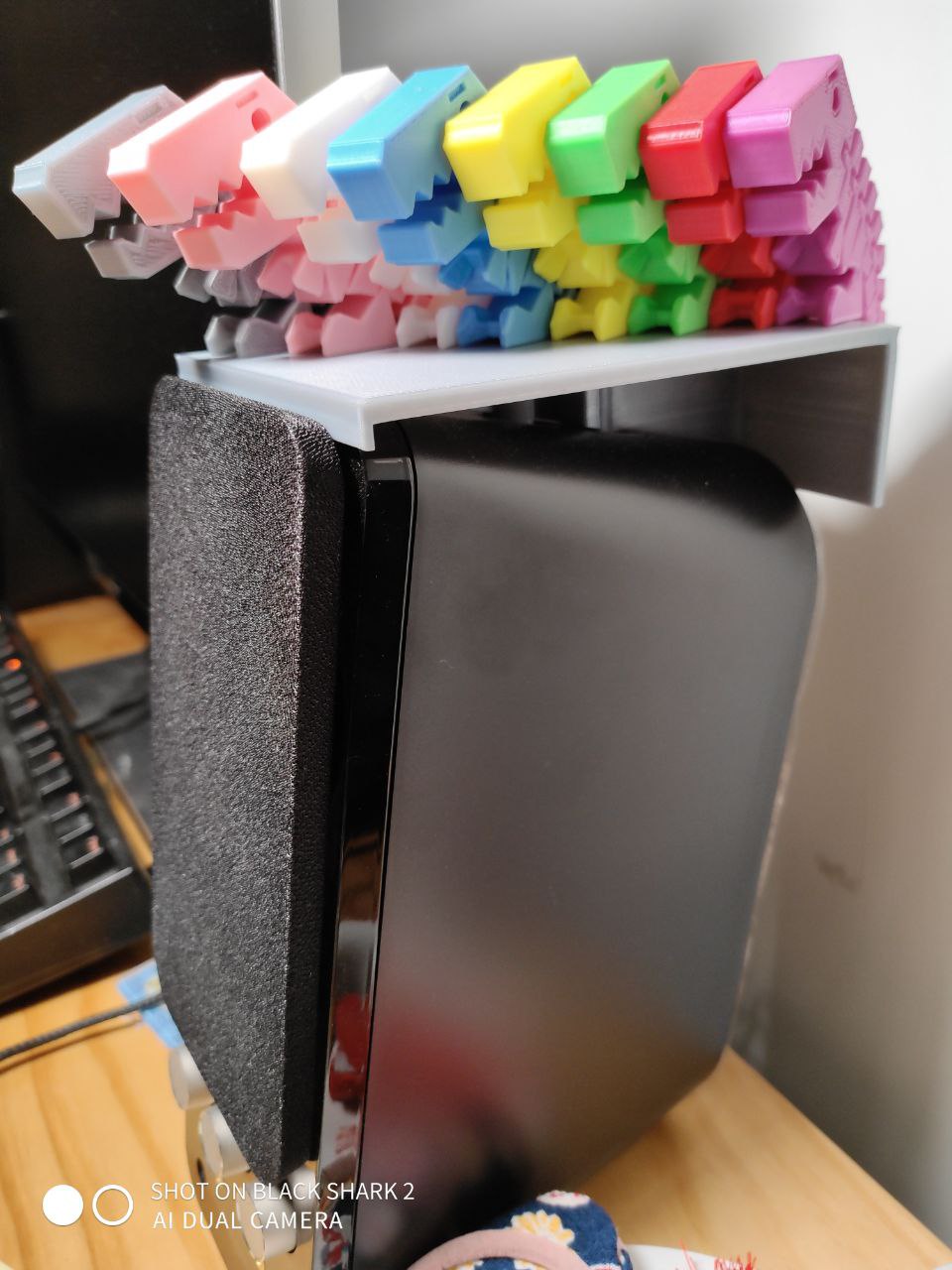 Creative GigaWorks Speaker Top Shelf