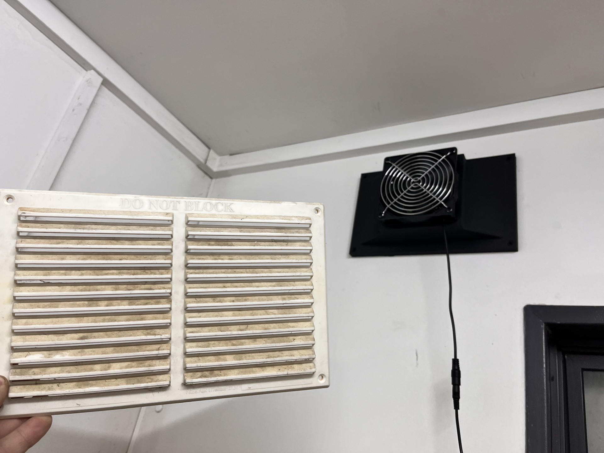 270mm x 170mm wall vent extractor fan adapter
