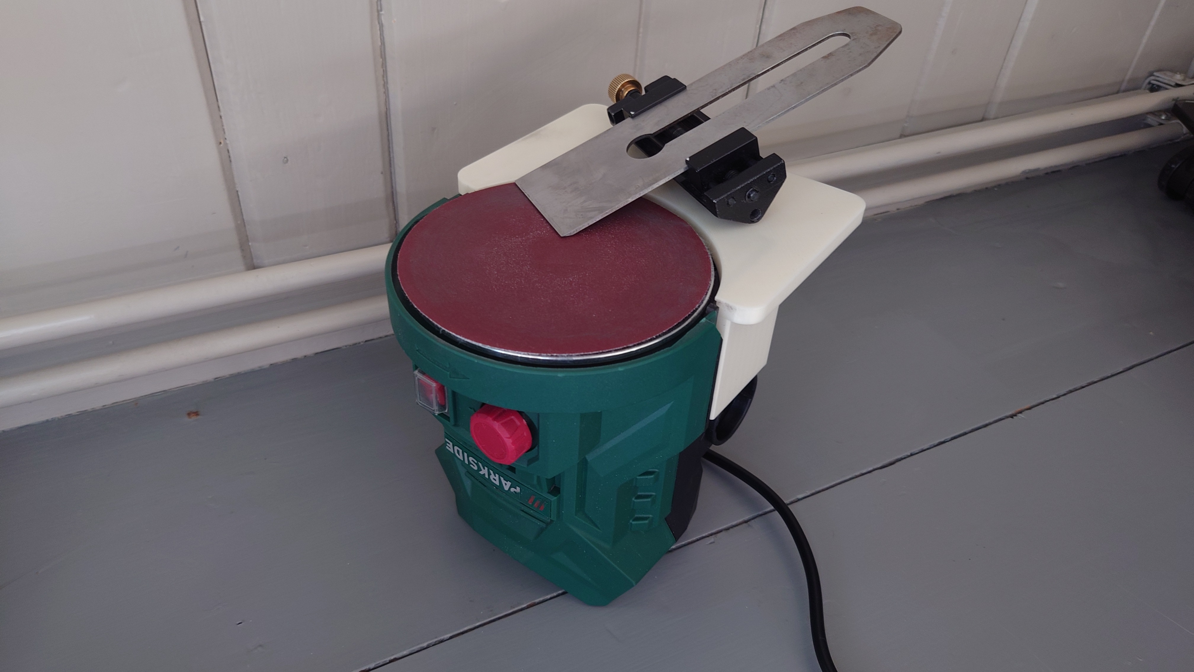 Platform for Parkside 125mm disc sander