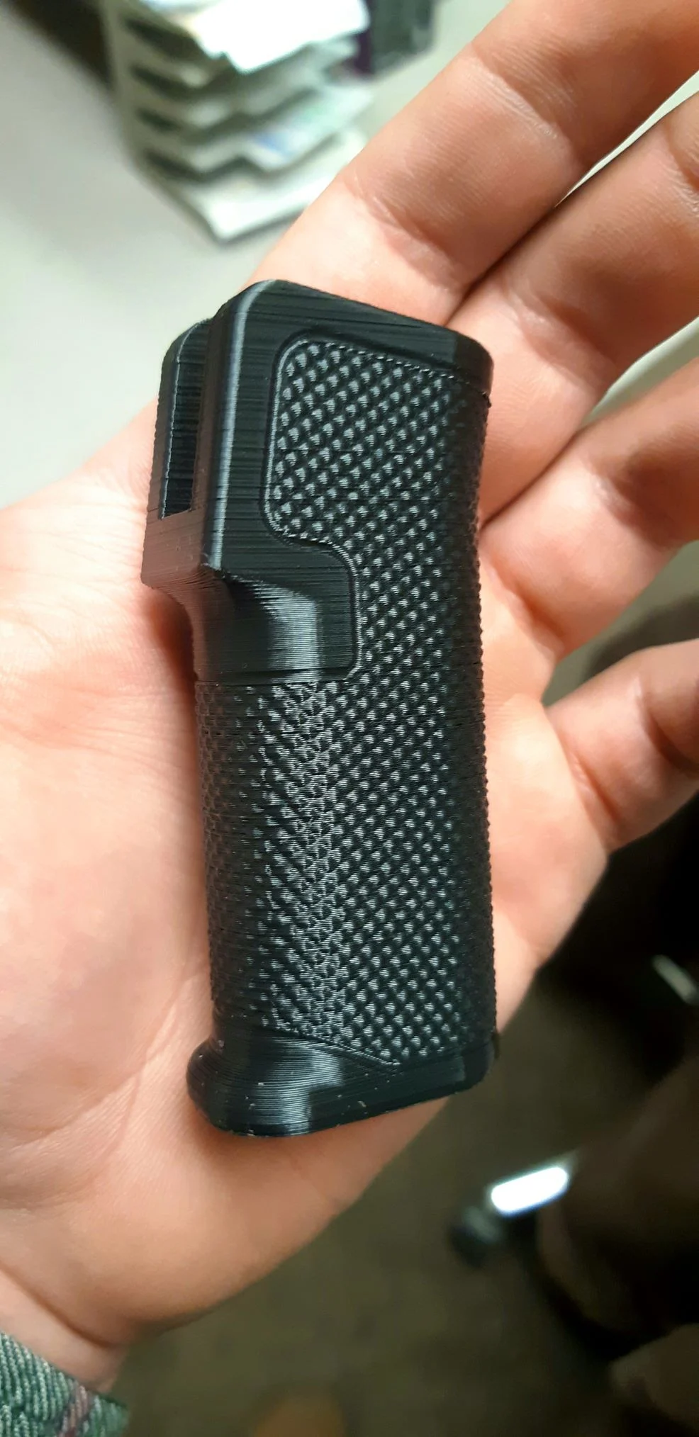AR grip, compact