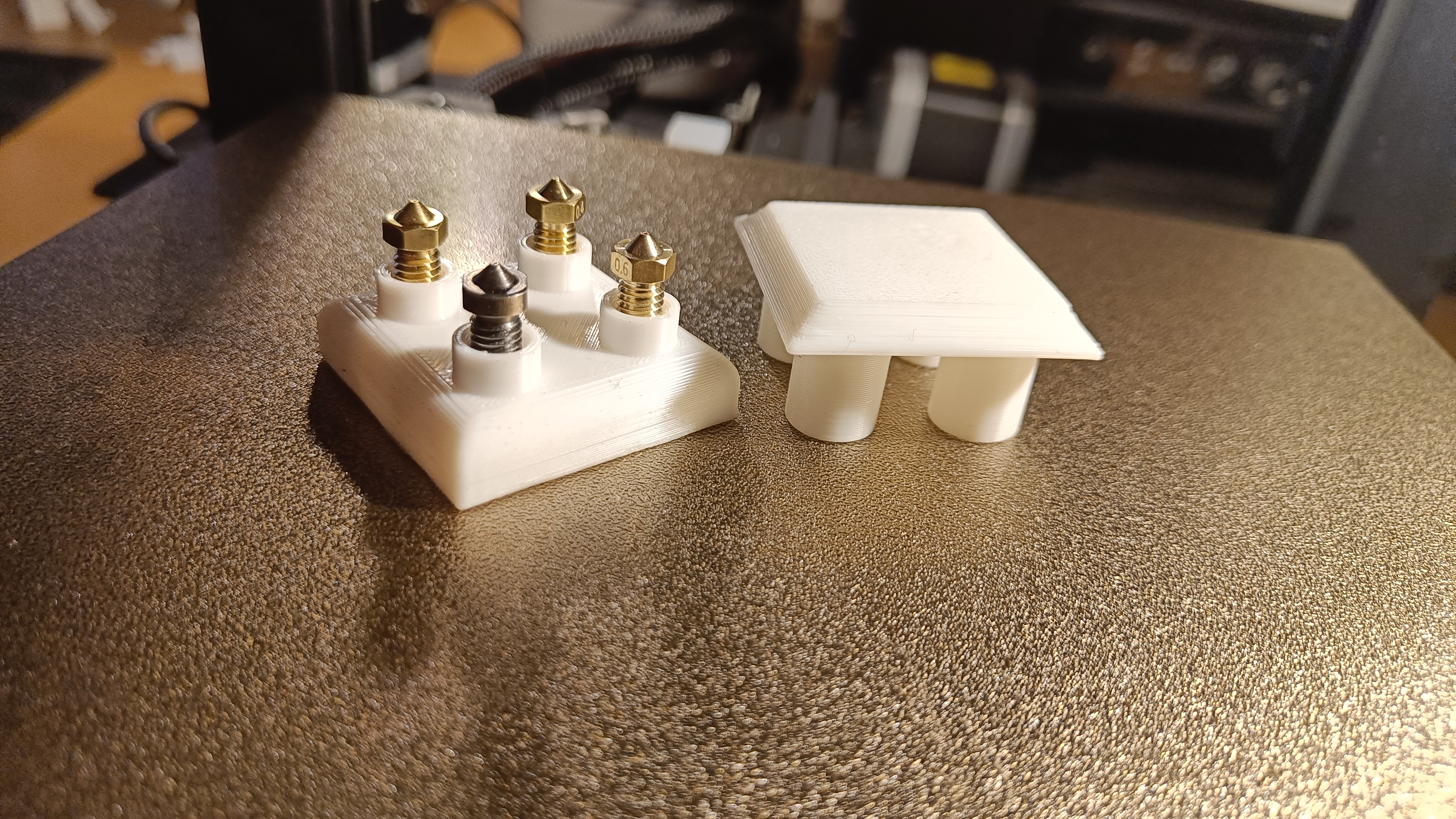 Volcano Nozzle Stand - 4 nozzle's