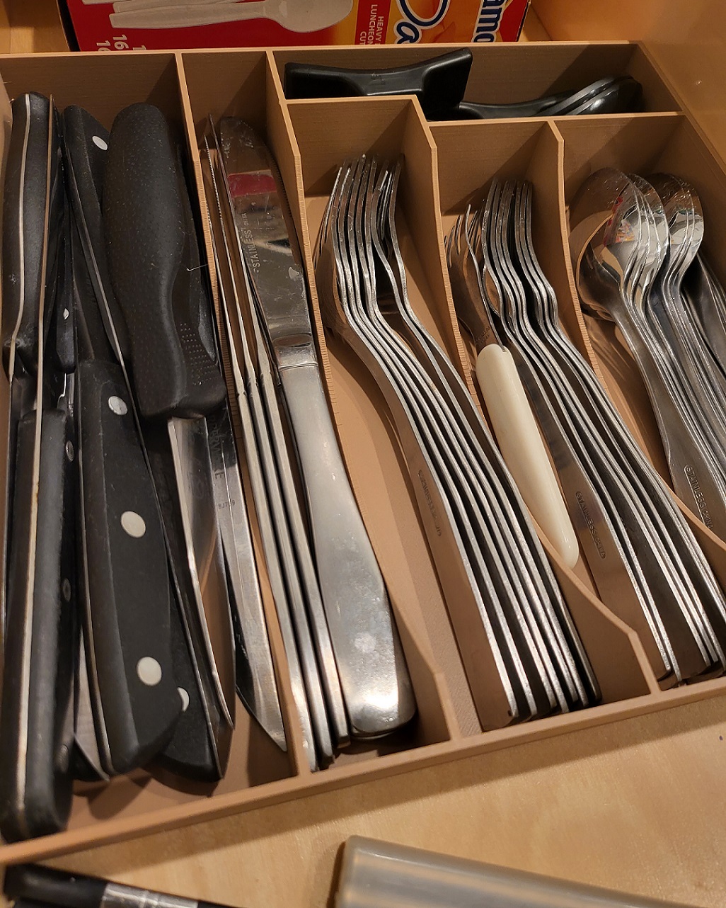 Flatware tray