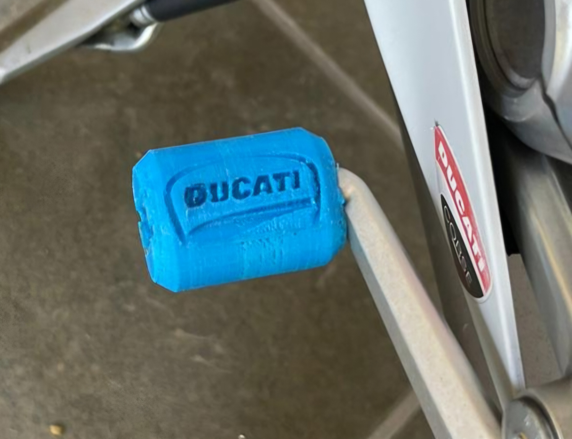 Motorcycle gear change cover Ducati Panigale V2 V4 copri leva cambio