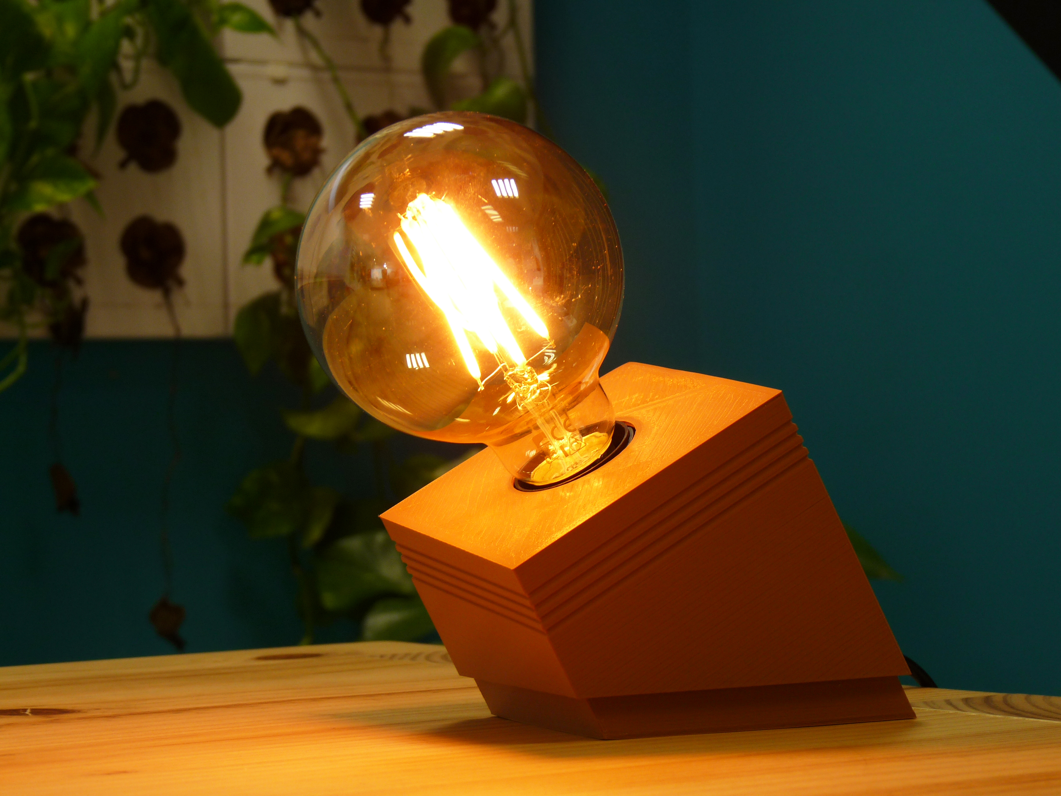 ZIA Vintage Lamp