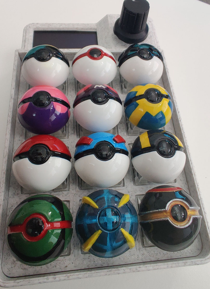 Pokeball Keycaps