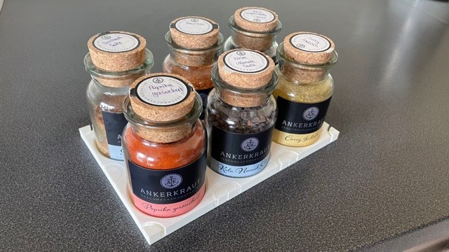 Gewürz-Organizer für Ankerkraut-Gläser / Spice spacer for Ankerkraut jars