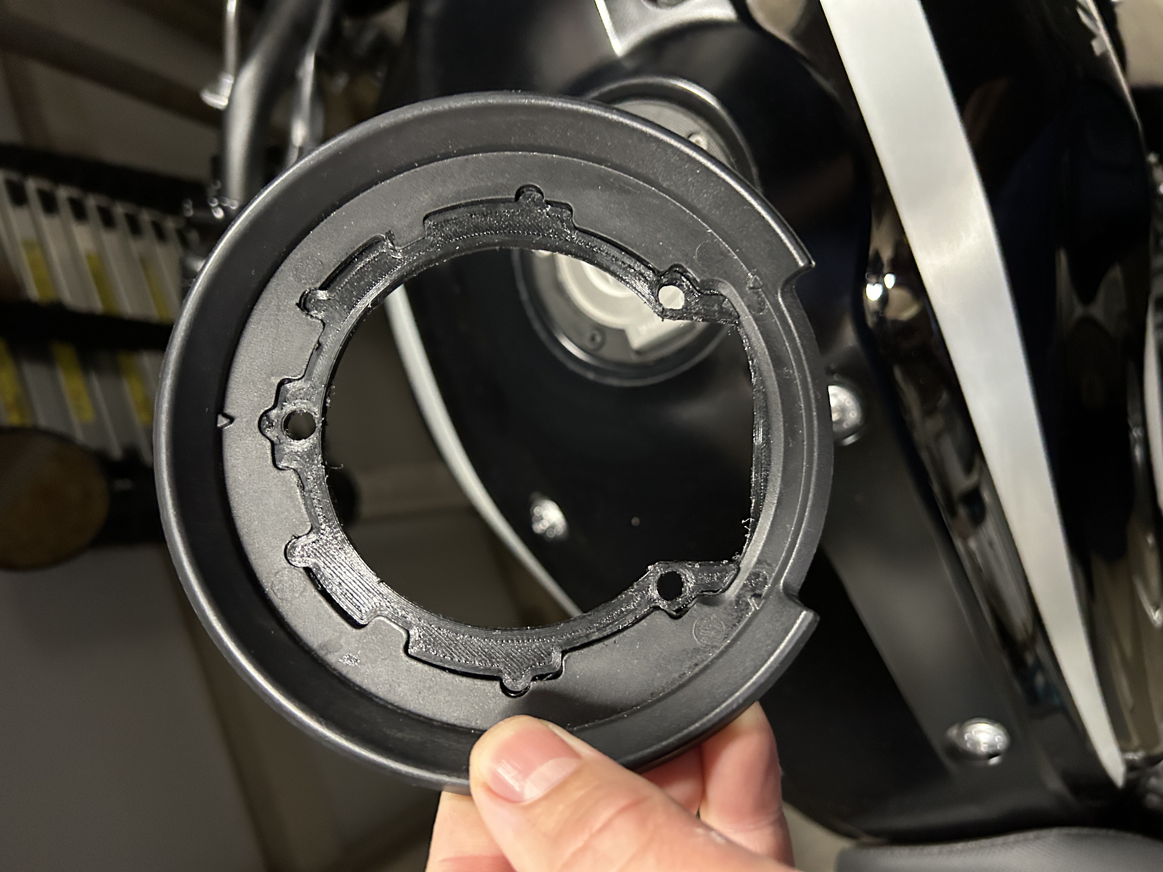 Givi Vanicci Tankring Tpu Unterlage