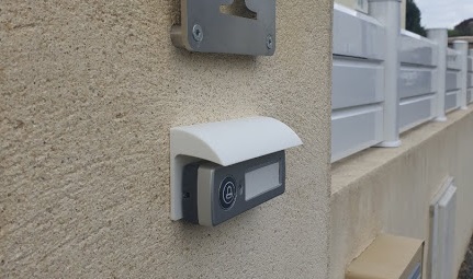 Doorbell cover / awning