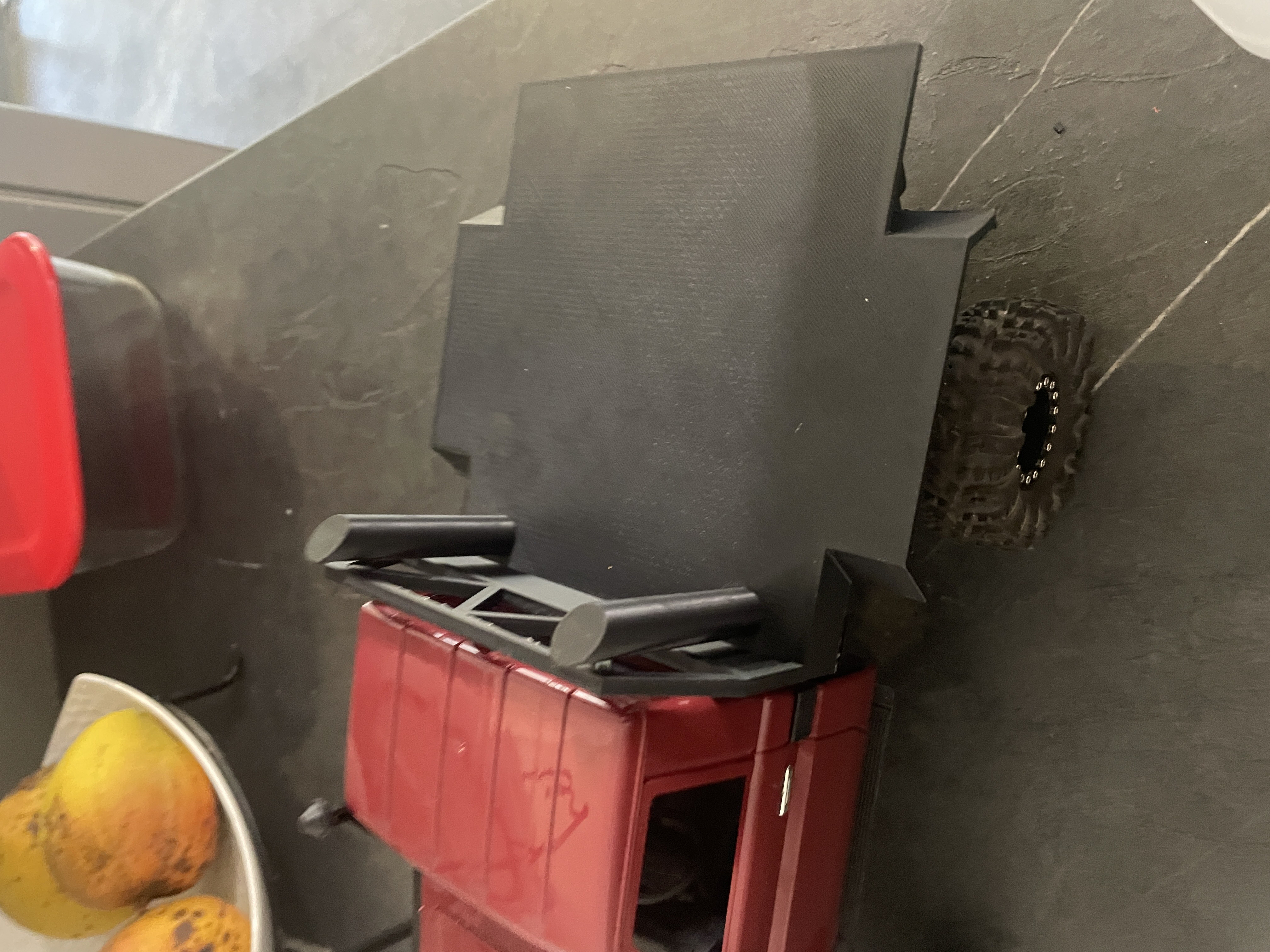 MN82 Tray