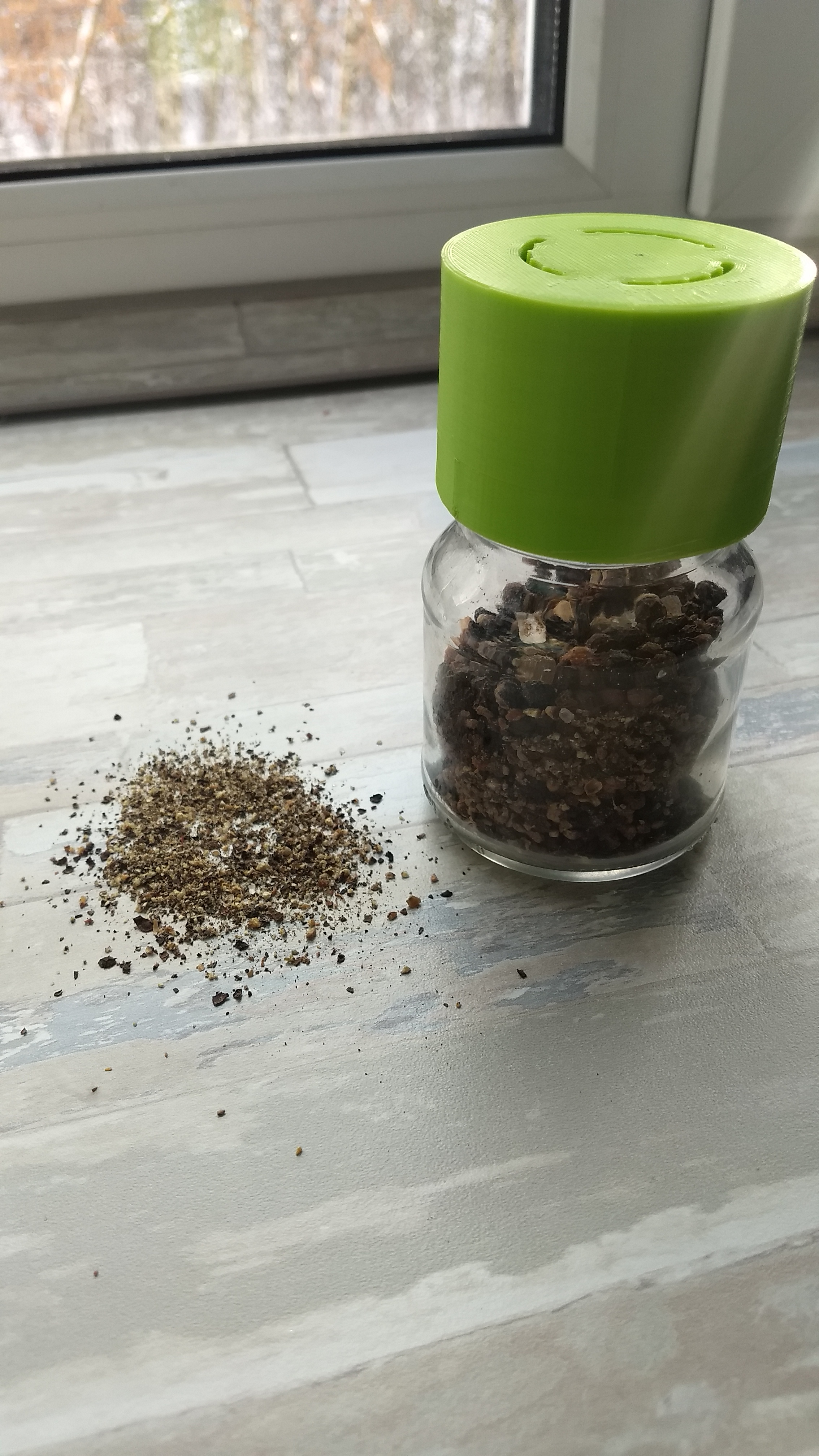 Baby food jar pepper mill cap