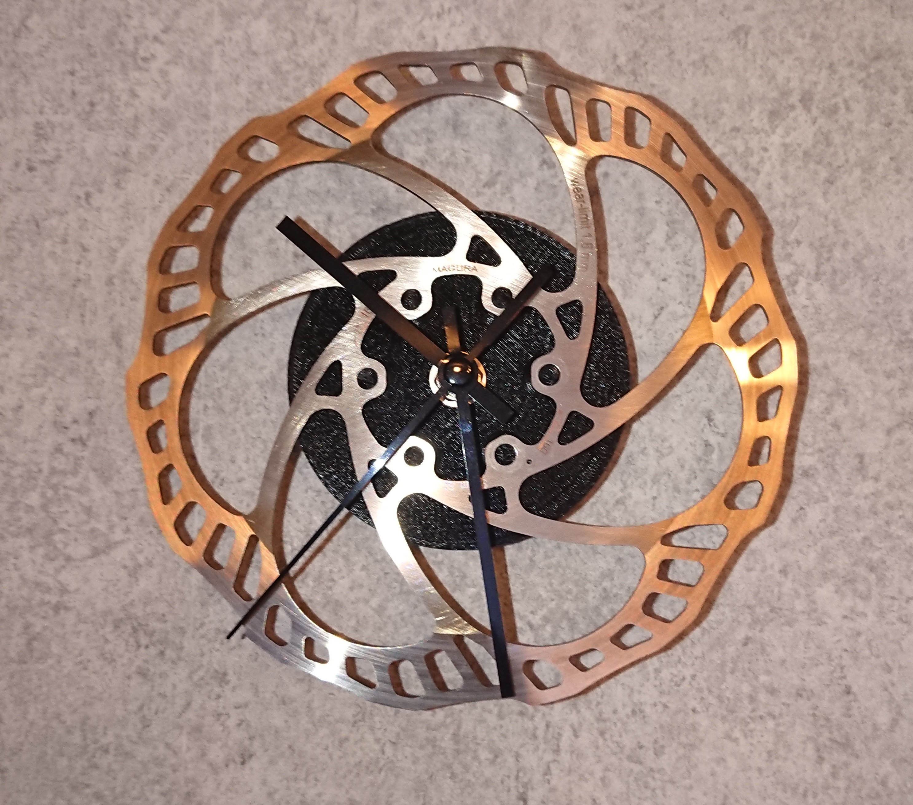 MAGURA Storm wall clock