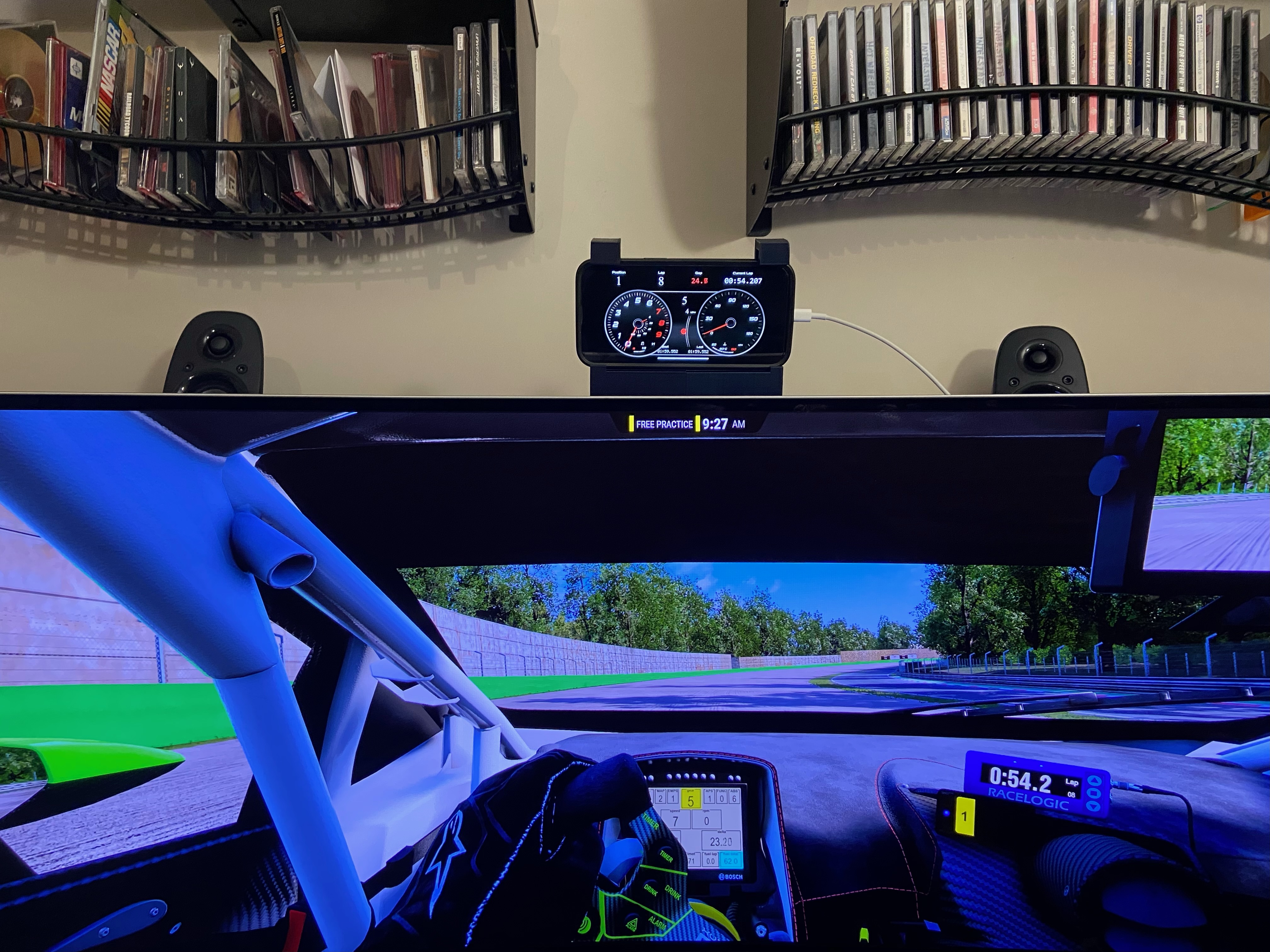 Phone holder, fits iPhone 11 and iPhone 13 both in the QuadLock cases's. Stand is meant to be used on the Samsung 49" OLED Ultra Wide Screen montior, model G59SC.