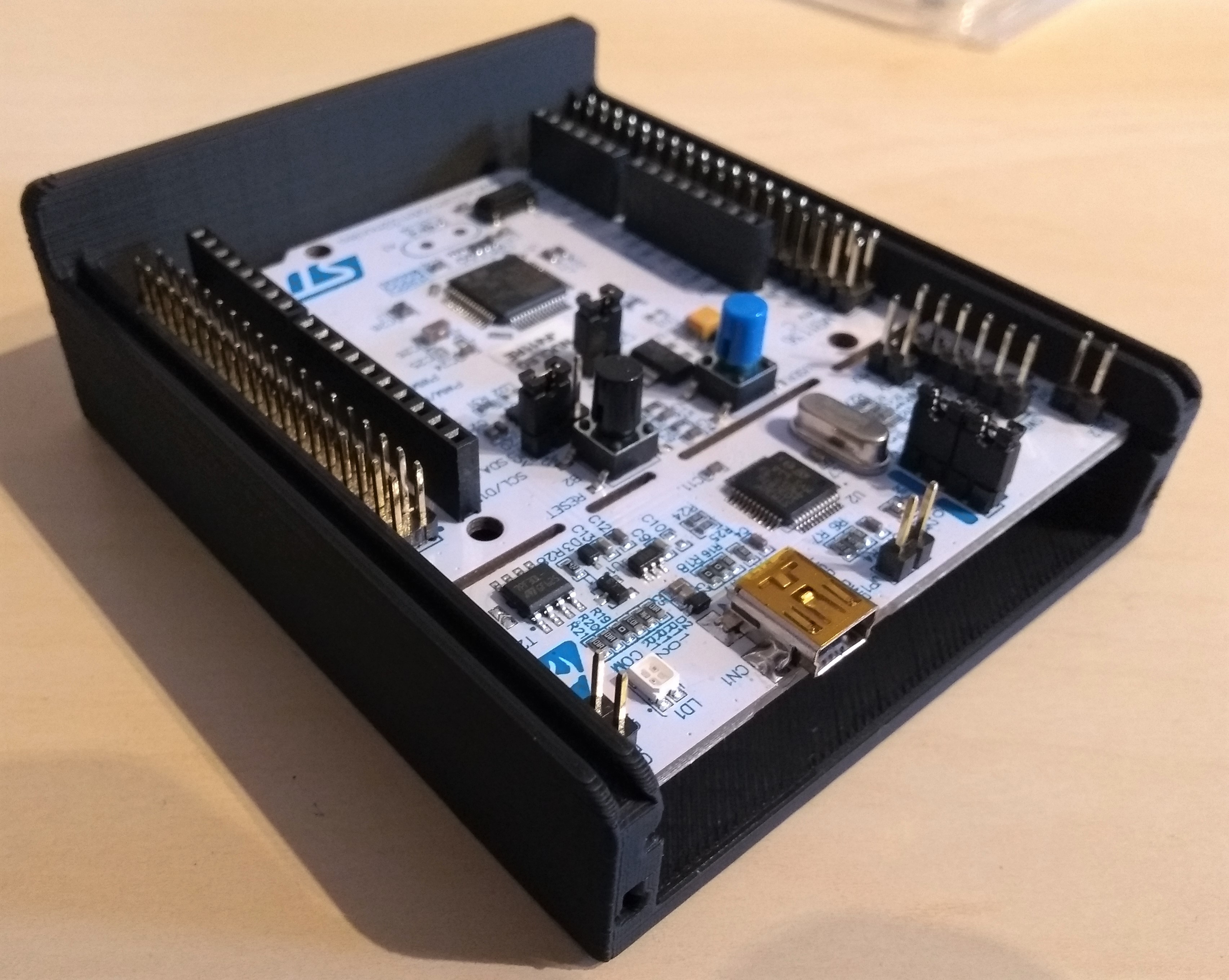 STM32 F4 Nucleo Casing (with lid)