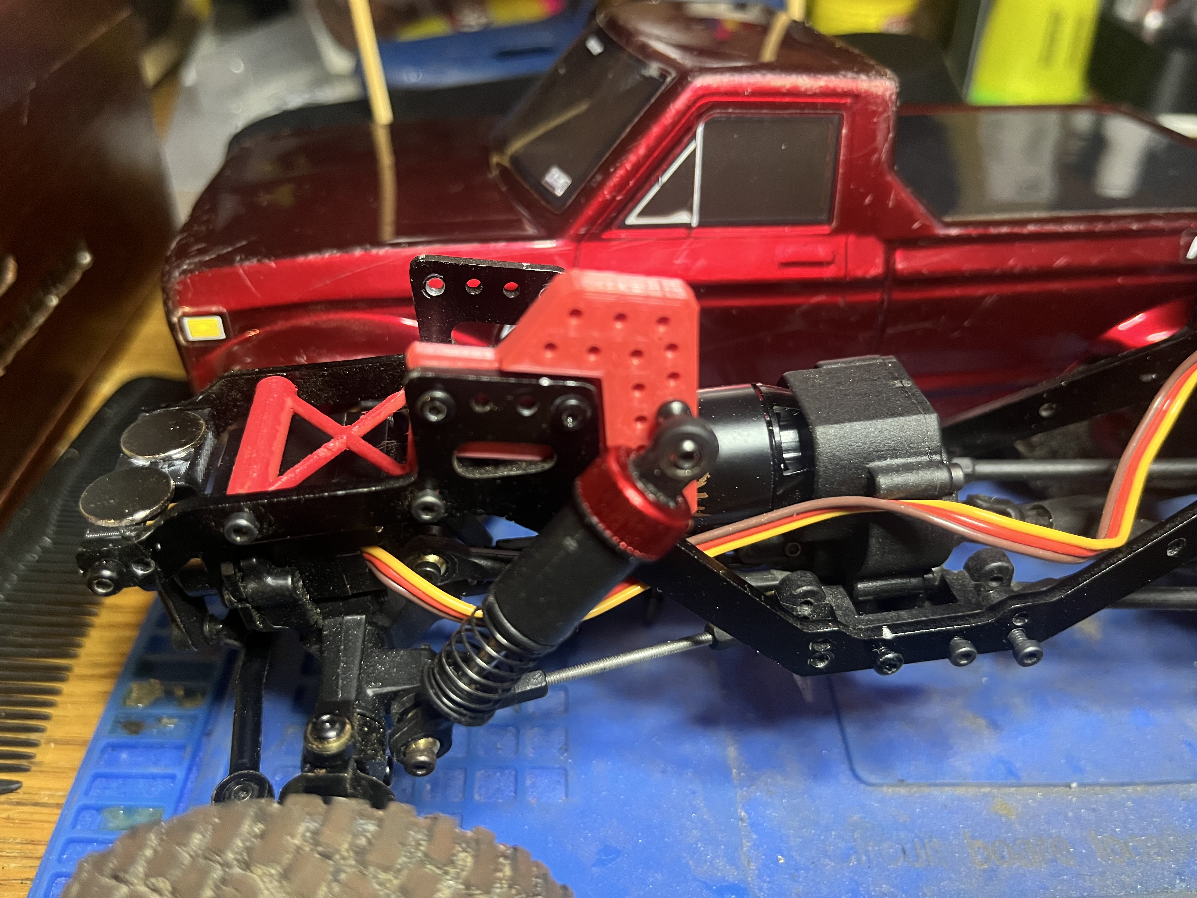 Redcat Ascent 18 Shock Mount Extensions