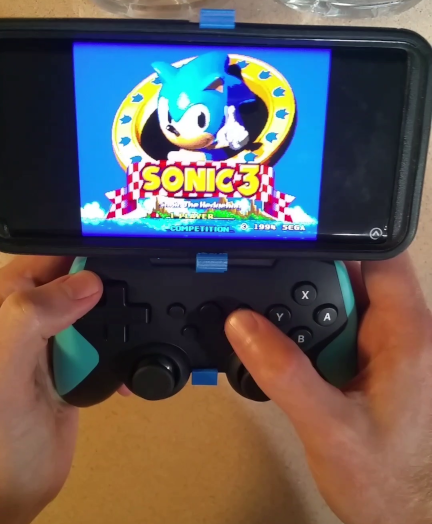 Digital Essentials Switch Pro Controller to Phone Holder