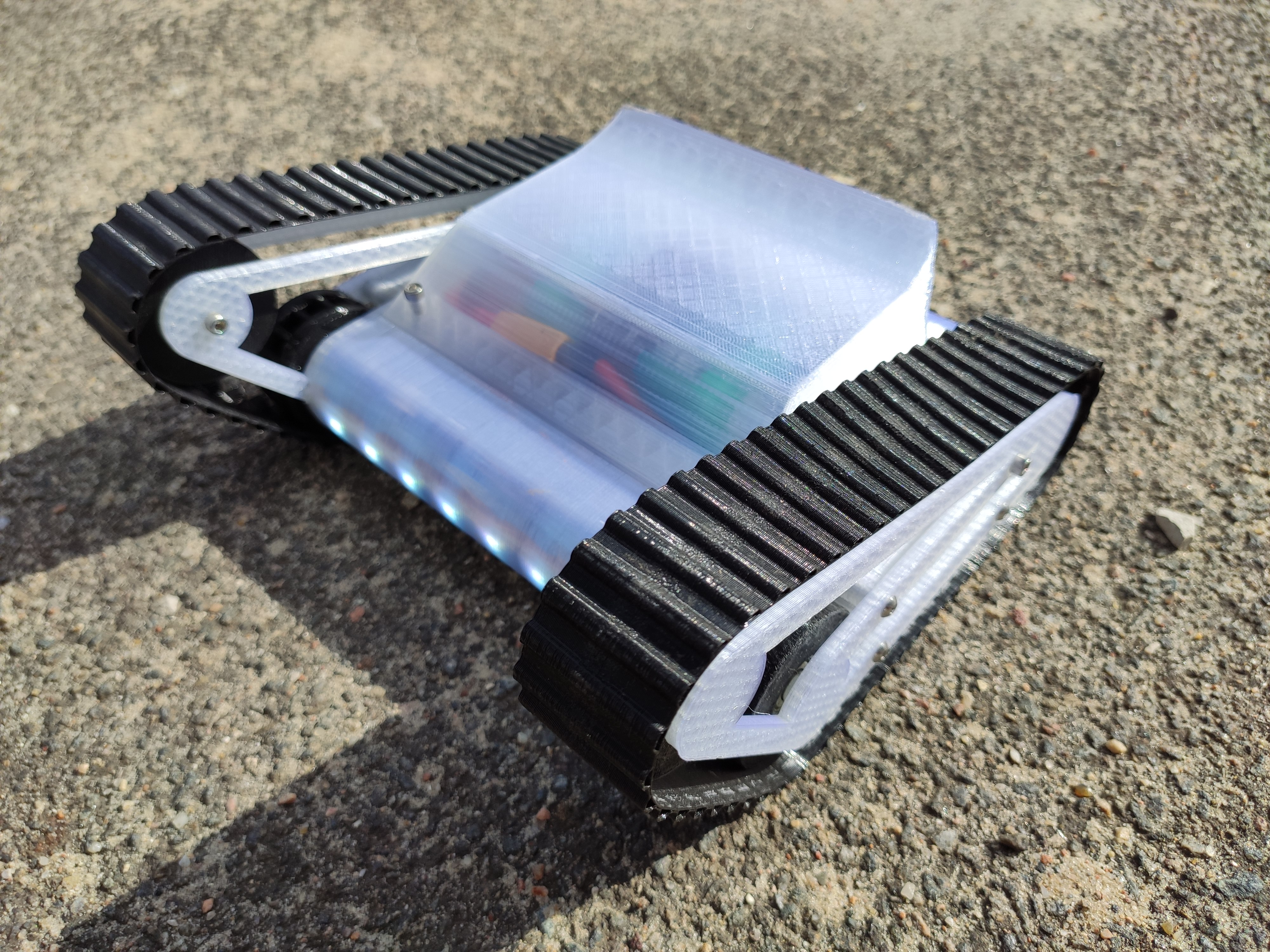 RC Speedtank with brushless directdrive