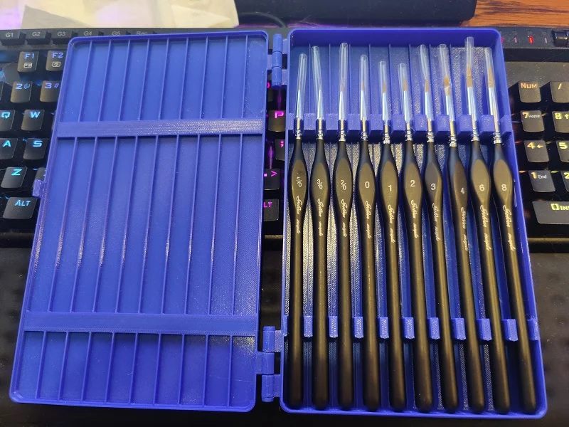 Detail paint brush set storage case box for golden maple brushes