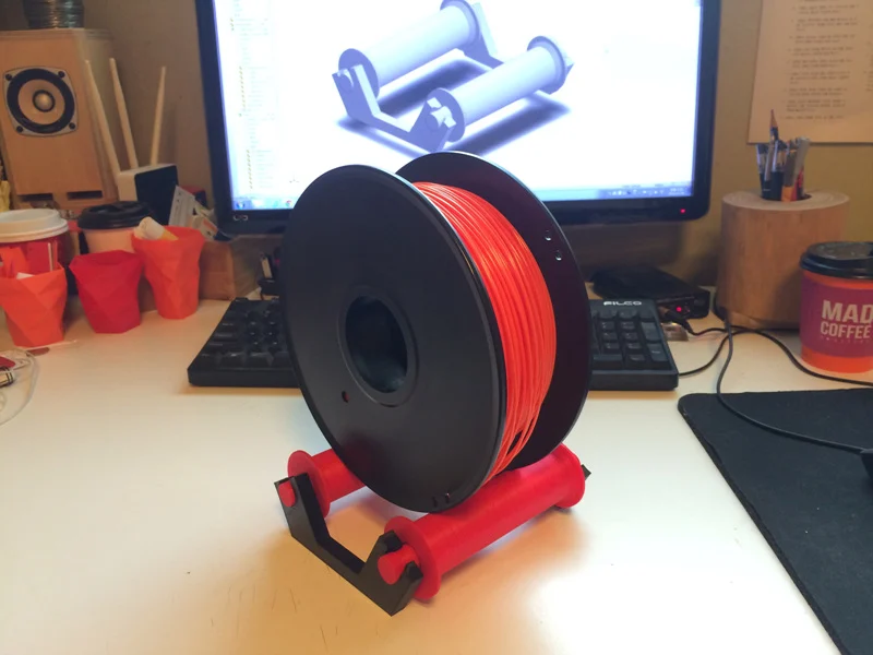 Universal Spool Roller