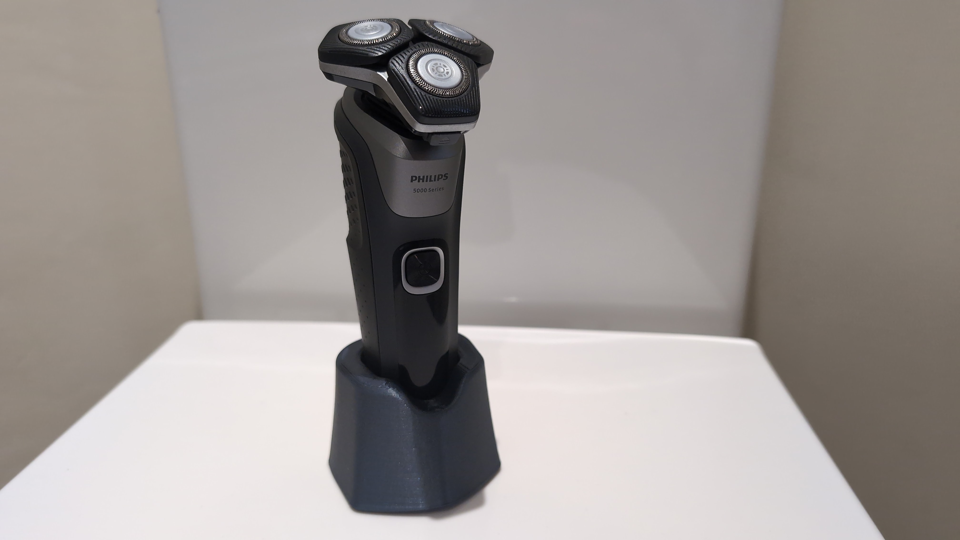 Electric Shaver Stand - Philips Series 5000 and 6000