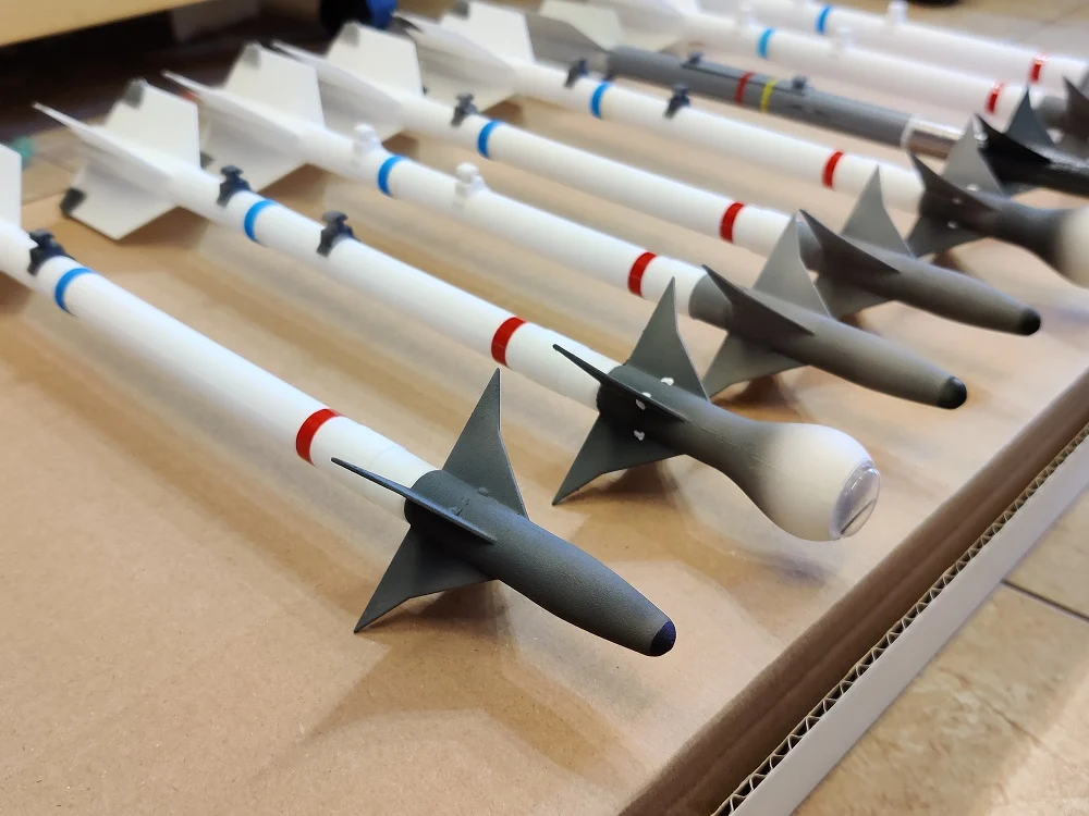 Super lightweight AIM 9 Sidewinder 1:10 for Freewing JETs